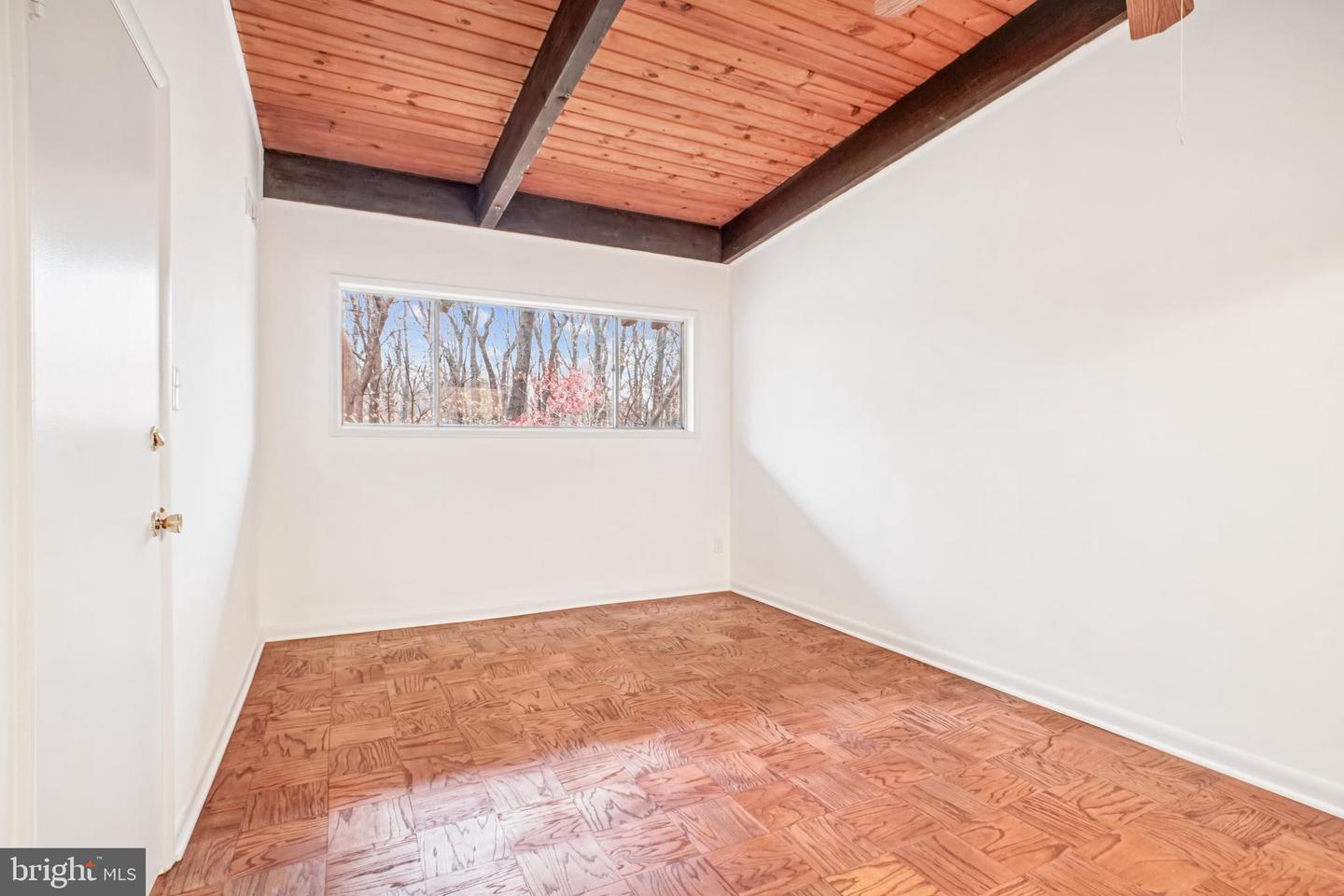 4333 AMERICANA DR #203, ANNANDALE, Virginia 22003, 2 Bedrooms Bedrooms, ,1 BathroomBathrooms,Residential,For sale,4333 AMERICANA DR #203,VAFX2281478 MLS # VAFX2281478