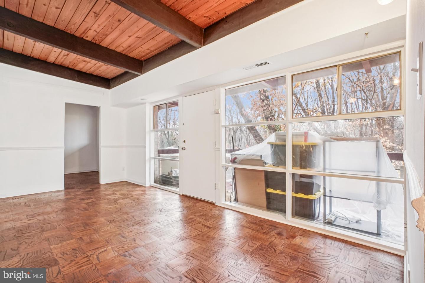 4333 AMERICANA DR #203, ANNANDALE, Virginia 22003, 2 Bedrooms Bedrooms, ,1 BathroomBathrooms,Residential,For sale,4333 AMERICANA DR #203,VAFX2281478 MLS # VAFX2281478