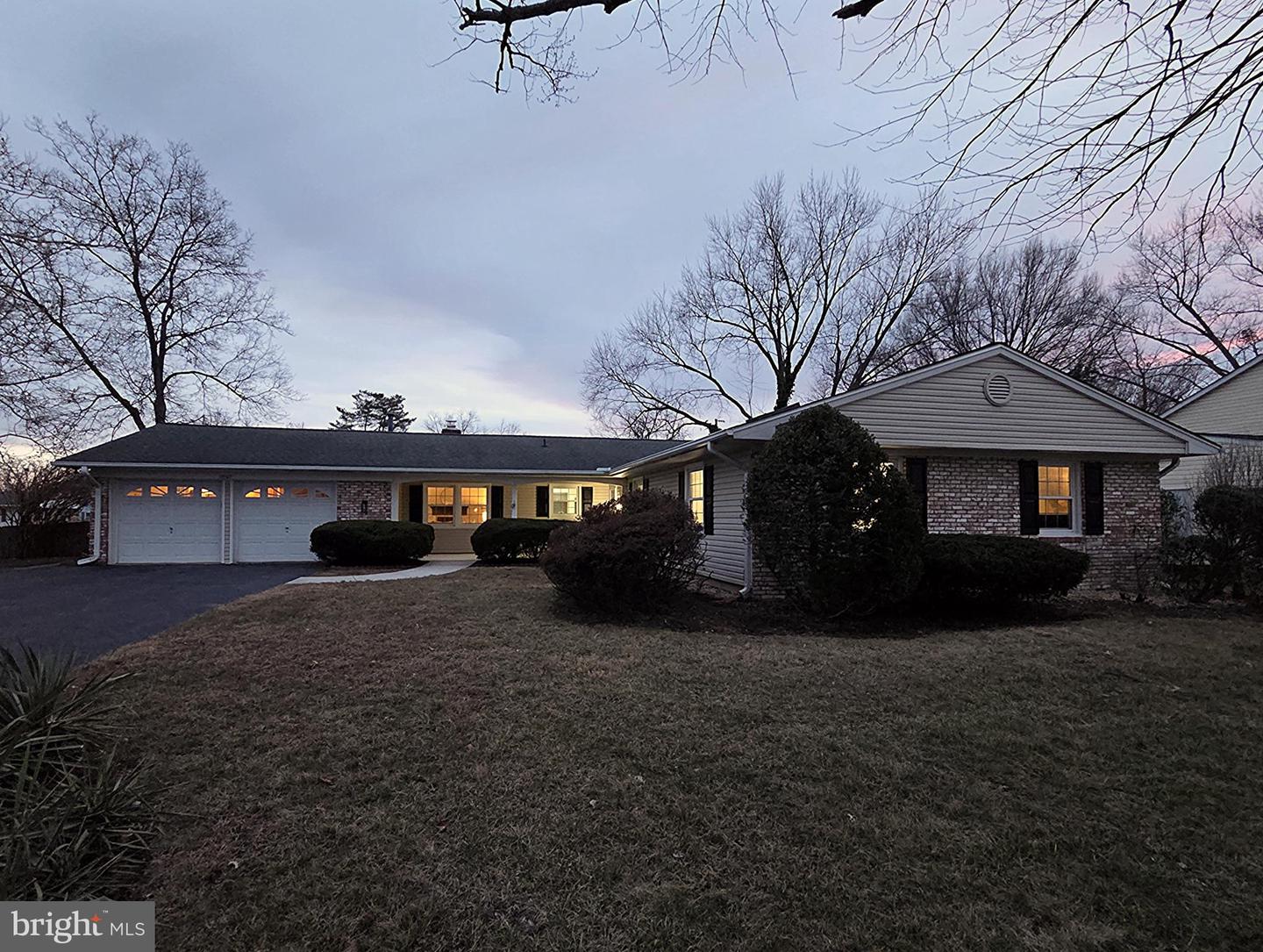 13107 PENNYPACKER LN, FAIRFAX, Virginia 22033, 4 Bedrooms Bedrooms, ,2 BathroomsBathrooms,Residential,For sale,13107 PENNYPACKER LN,VAFX2281748 MLS # VAFX2281748