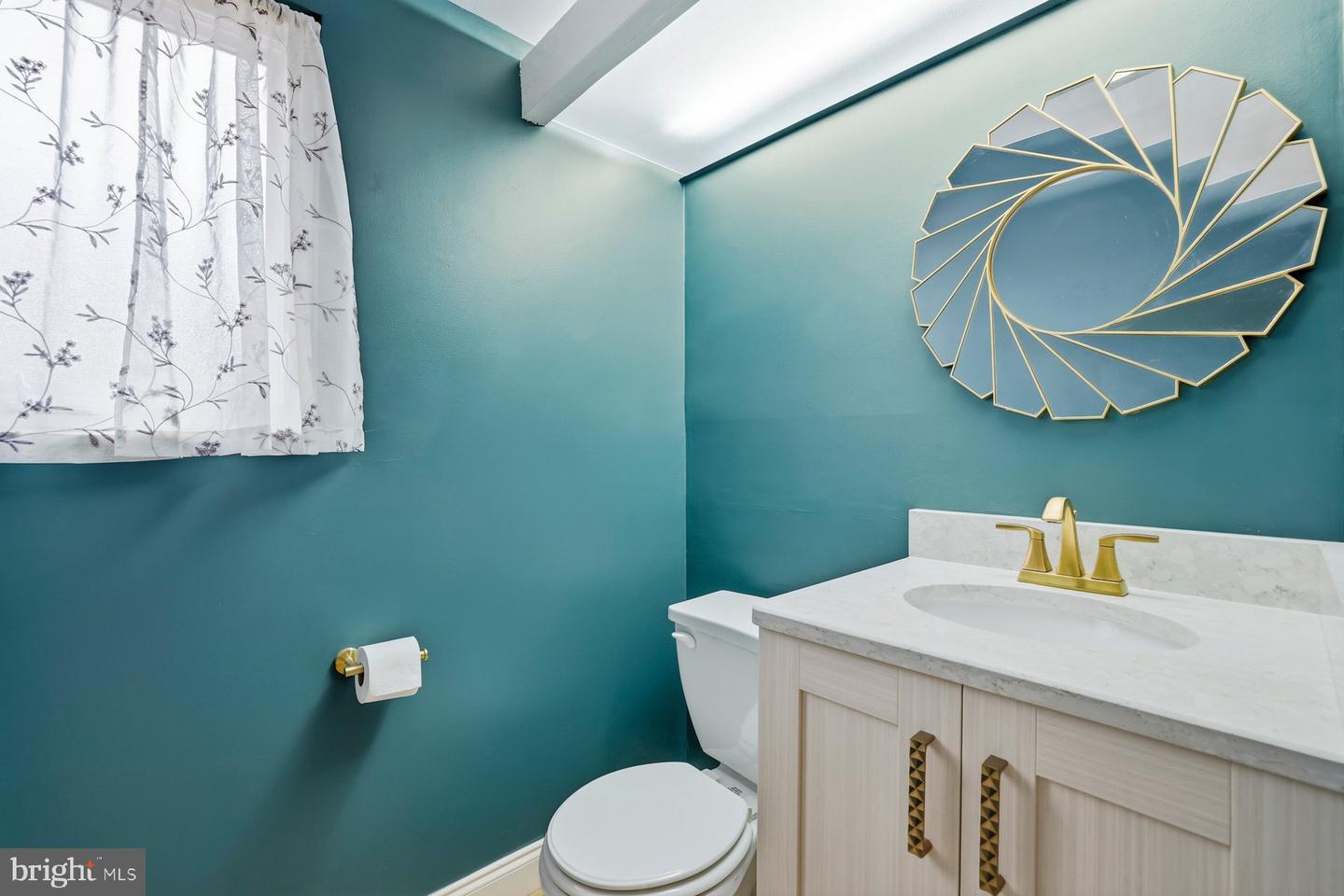 5948 HALL ST, SPRINGFIELD, Virginia 22152, 5 Bedrooms Bedrooms, ,2 BathroomsBathrooms,Residential,For sale,5948 HALL ST,VAFX2281870 MLS # VAFX2281870