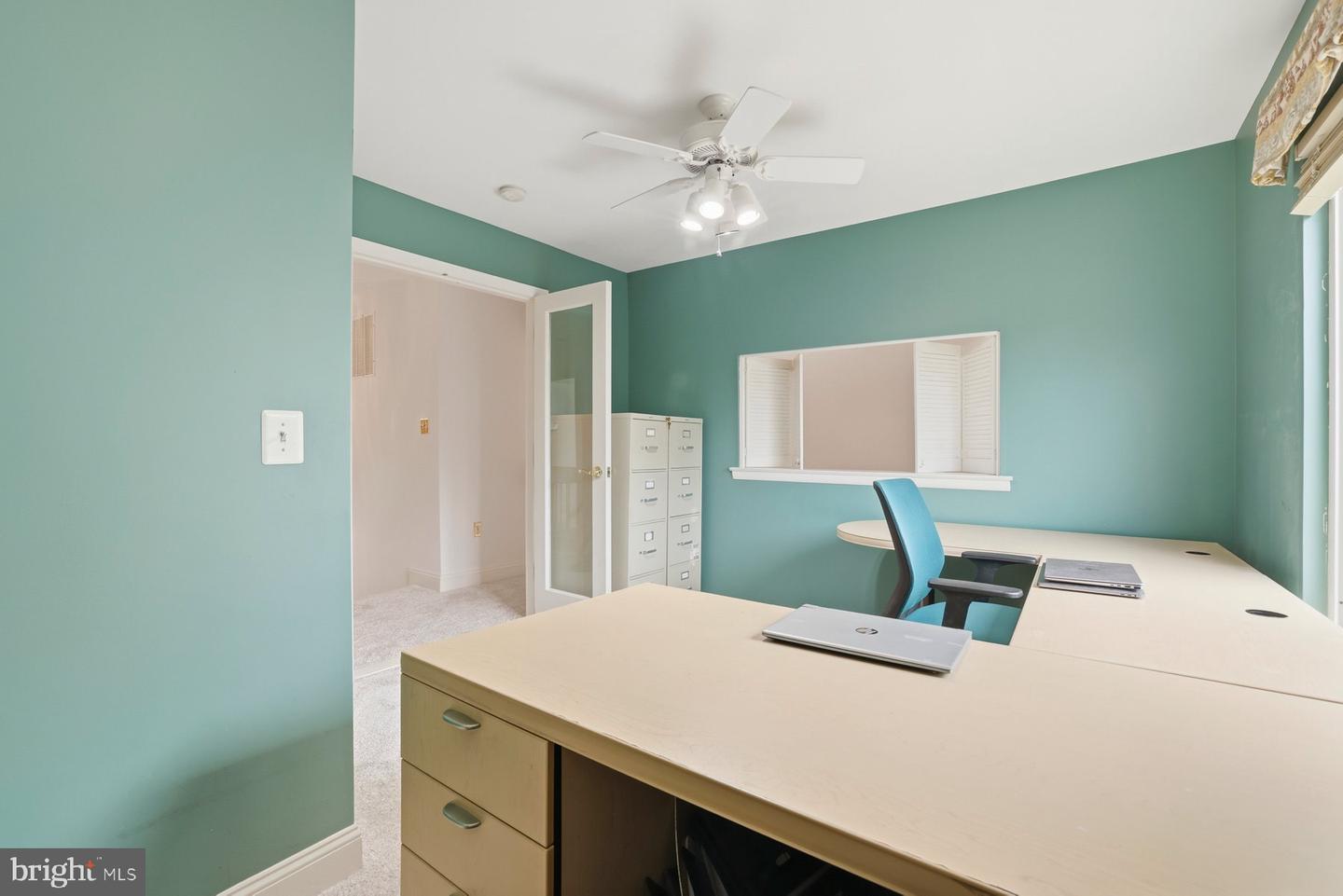 5948 HALL ST, SPRINGFIELD, Virginia 22152, 5 Bedrooms Bedrooms, ,2 BathroomsBathrooms,Residential,For sale,5948 HALL ST,VAFX2281870 MLS # VAFX2281870