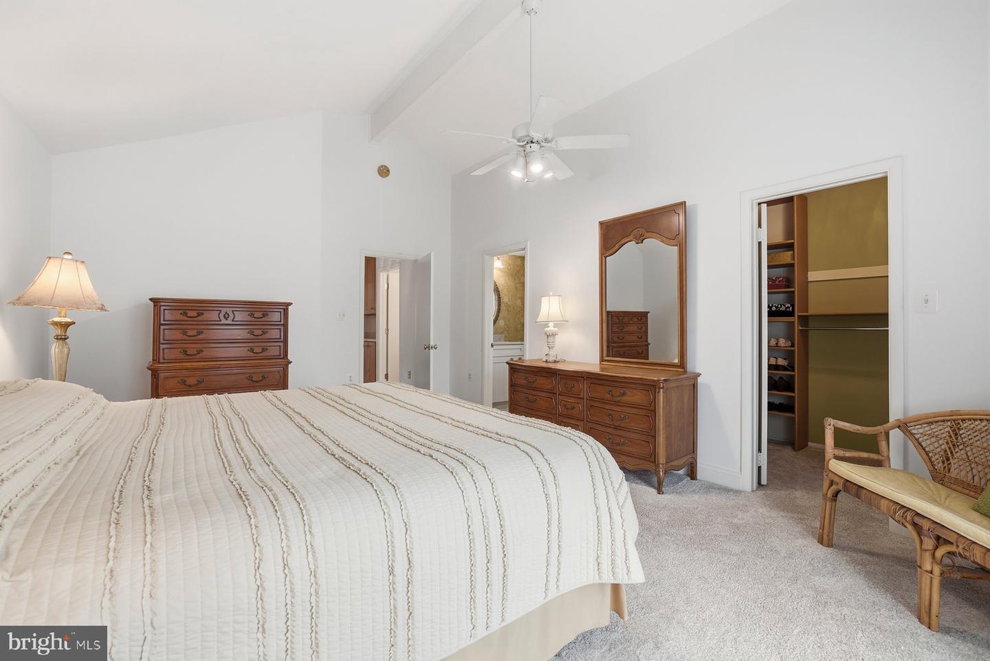 5948 HALL ST, SPRINGFIELD, Virginia 22152, 5 Bedrooms Bedrooms, ,2 BathroomsBathrooms,Residential,For sale,5948 HALL ST,VAFX2281870 MLS # VAFX2281870