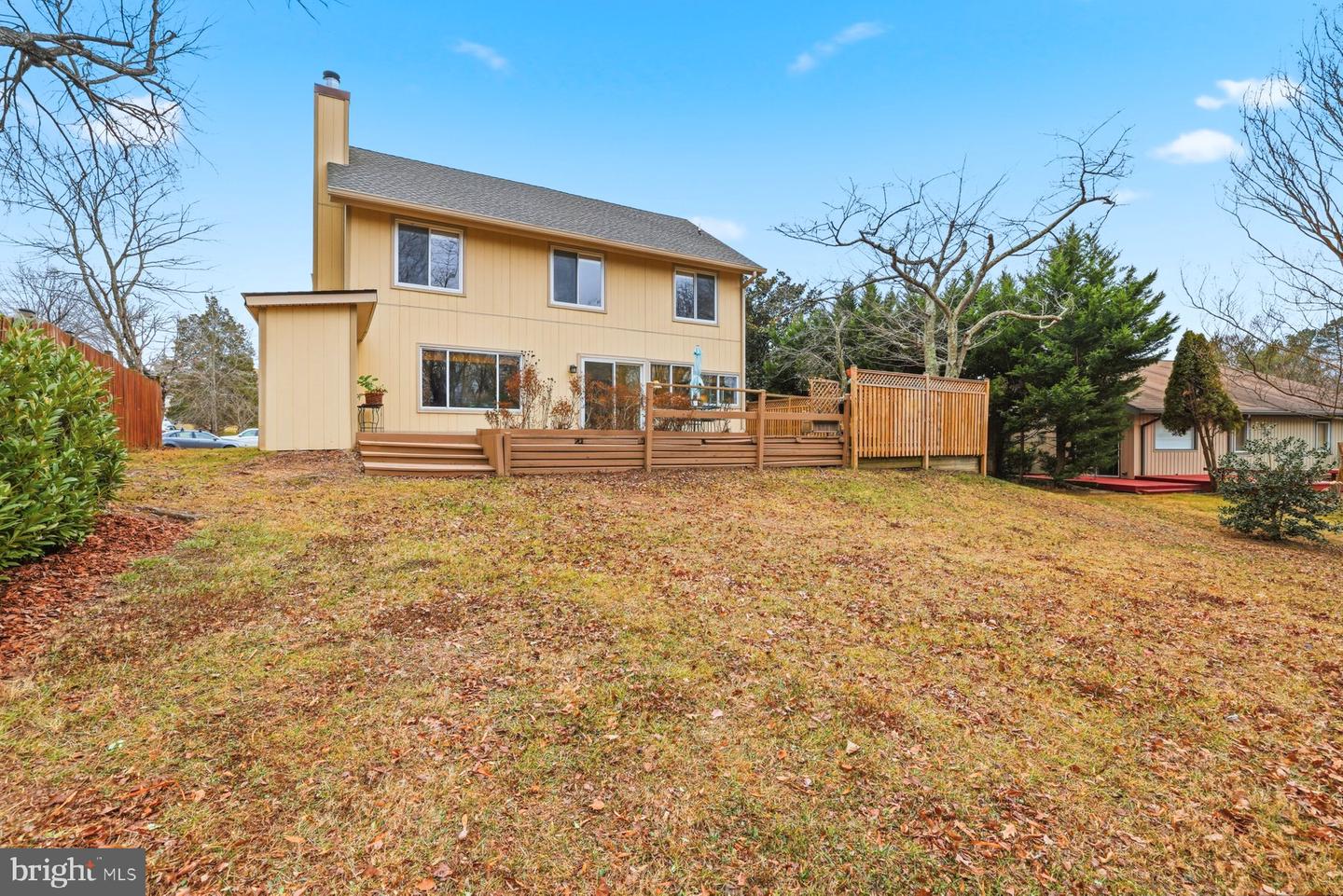 5948 HALL ST, SPRINGFIELD, Virginia 22152, 5 Bedrooms Bedrooms, ,2 BathroomsBathrooms,Residential,For sale,5948 HALL ST,VAFX2281870 MLS # VAFX2281870