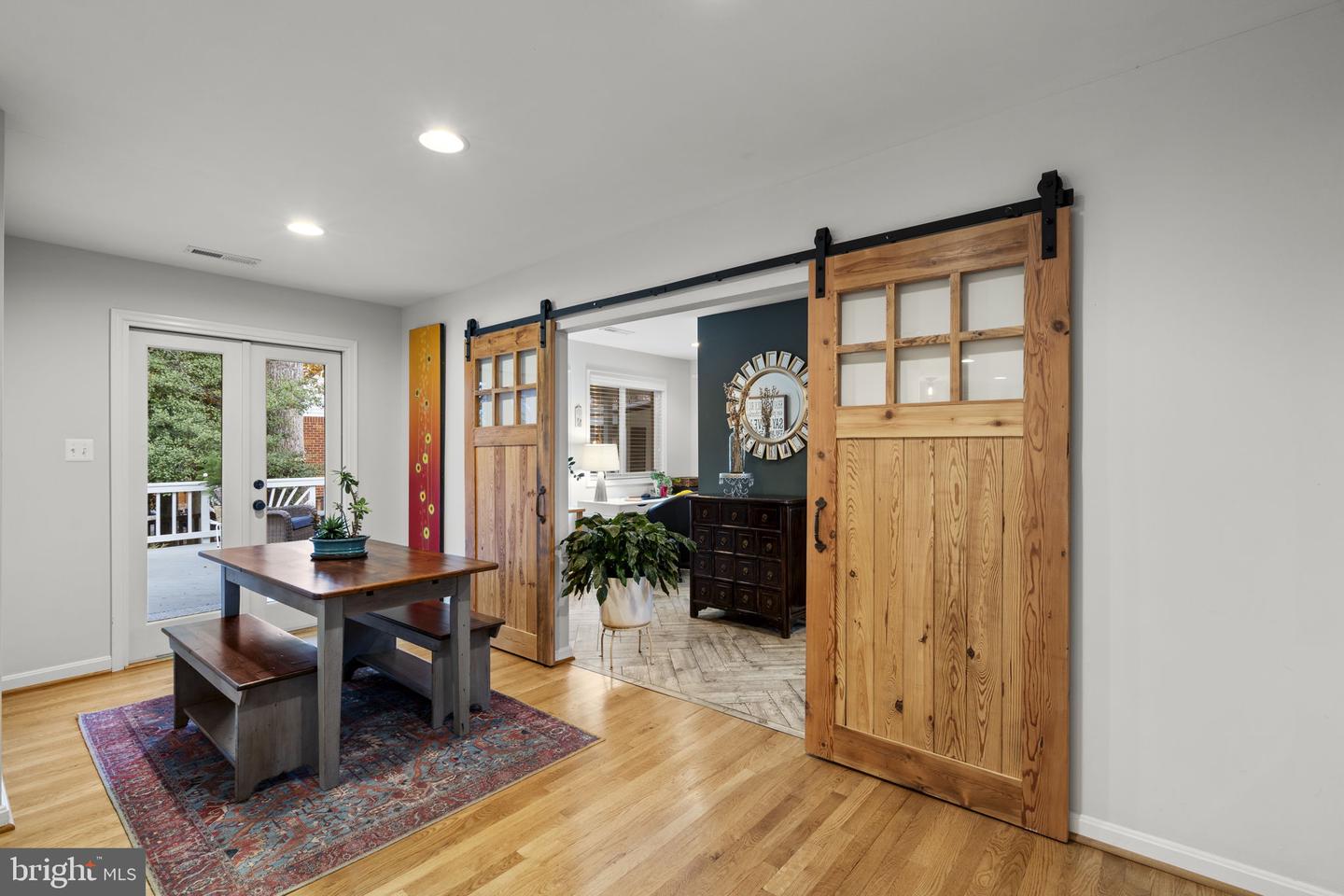 8600 VICTORIA RD, SPRINGFIELD, Virginia 22151, 4 Bedrooms Bedrooms, ,2 BathroomsBathrooms,Residential,For sale,8600 VICTORIA RD,VAFX2282118 MLS # VAFX2282118