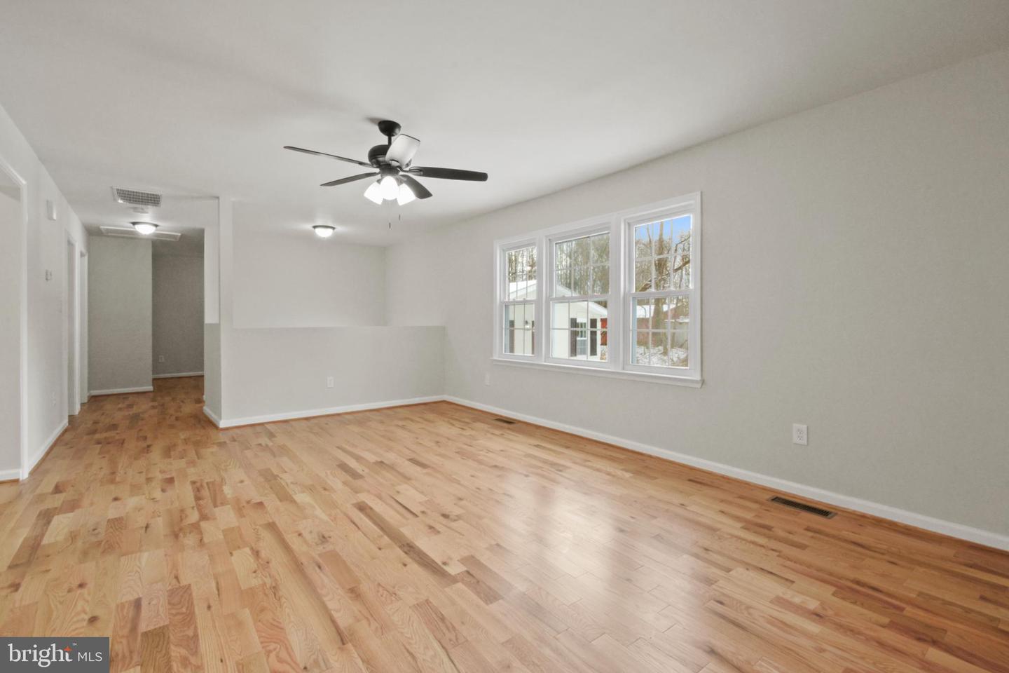 18487 CLAY HILL RD, STEVENSBURG, Virginia 22741, 4 Bedrooms Bedrooms, 7 Rooms Rooms,3 BathroomsBathrooms,Residential,For sale,18487 CLAY HILL RD,VACU2012214 MLS # VACU2012214 18487 CLAY HILL RD, STEVENSBURG, Virginia 22741, 4 Bedrooms Bedrooms, 7 Rooms Rooms,3 BathroomsBathrooms,Residential,For sale,18487 CLAY HILL RD,VACU2012214 MLS # VACU2012214