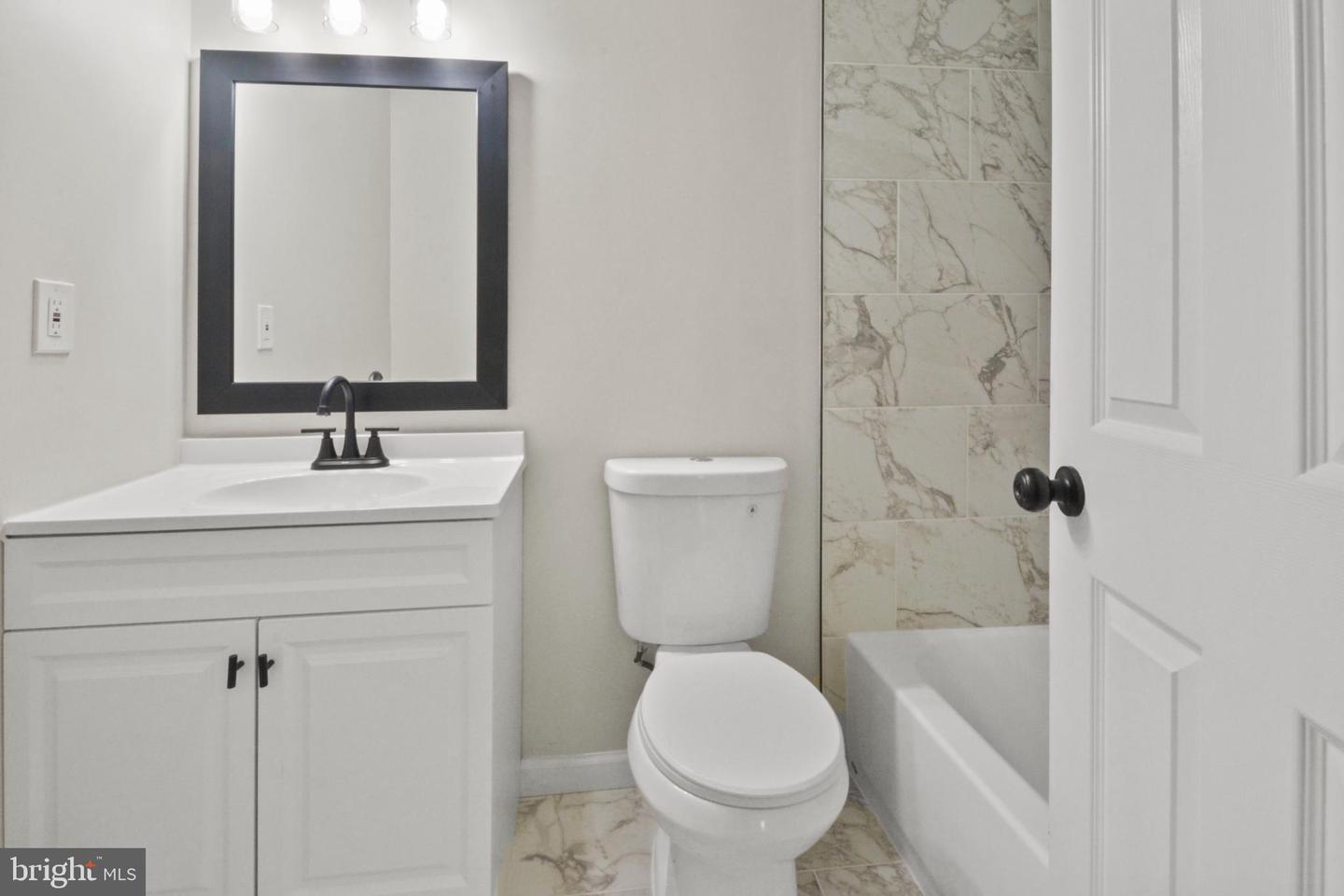 18487 CLAY HILL RD, STEVENSBURG, Virginia 22741, 4 Bedrooms Bedrooms, 7 Rooms Rooms,3 BathroomsBathrooms,Residential,For sale,18487 CLAY HILL RD,VACU2012214 MLS # VACU2012214 18487 CLAY HILL RD, STEVENSBURG, Virginia 22741, 4 Bedrooms Bedrooms, 7 Rooms Rooms,3 BathroomsBathrooms,Residential,For sale,18487 CLAY HILL RD,VACU2012214 MLS # VACU2012214