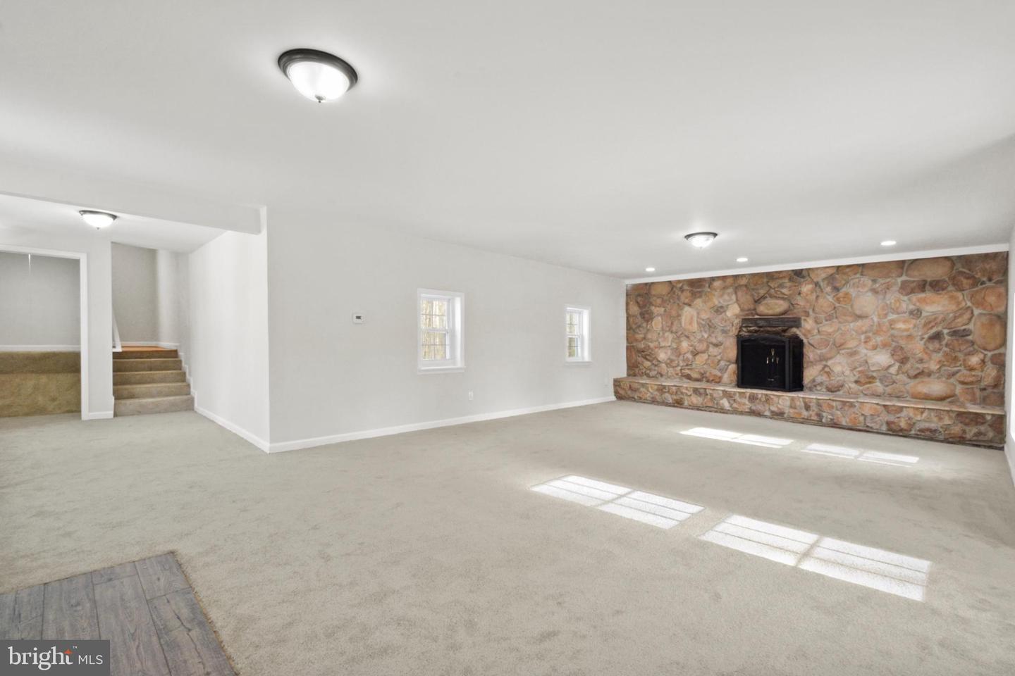 18487 CLAY HILL RD, STEVENSBURG, Virginia 22741, 4 Bedrooms Bedrooms, 7 Rooms Rooms,3 BathroomsBathrooms,Residential,For sale,18487 CLAY HILL RD,VACU2012214 MLS # VACU2012214 18487 CLAY HILL RD, STEVENSBURG, Virginia 22741, 4 Bedrooms Bedrooms, 7 Rooms Rooms,3 BathroomsBathrooms,Residential,For sale,18487 CLAY HILL RD,VACU2012214 MLS # VACU2012214