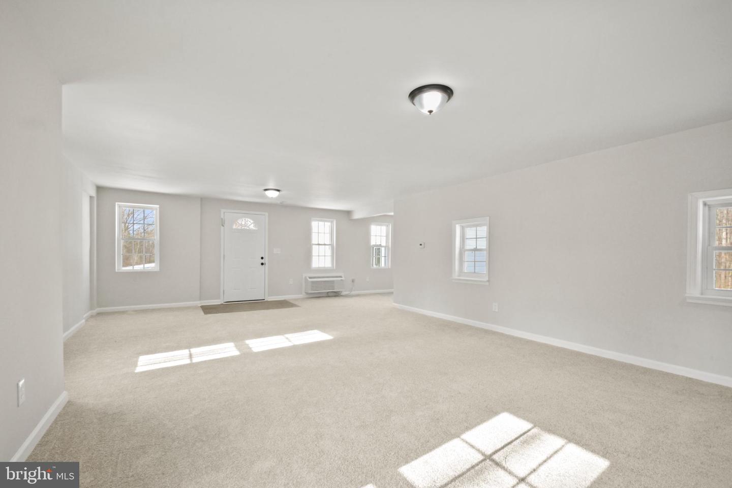 18487 CLAY HILL RD, STEVENSBURG, Virginia 22741, 4 Bedrooms Bedrooms, 7 Rooms Rooms,3 BathroomsBathrooms,Residential,For sale,18487 CLAY HILL RD,VACU2012214 MLS # VACU2012214 18487 CLAY HILL RD, STEVENSBURG, Virginia 22741, 4 Bedrooms Bedrooms, 7 Rooms Rooms,3 BathroomsBathrooms,Residential,For sale,18487 CLAY HILL RD,VACU2012214 MLS # VACU2012214