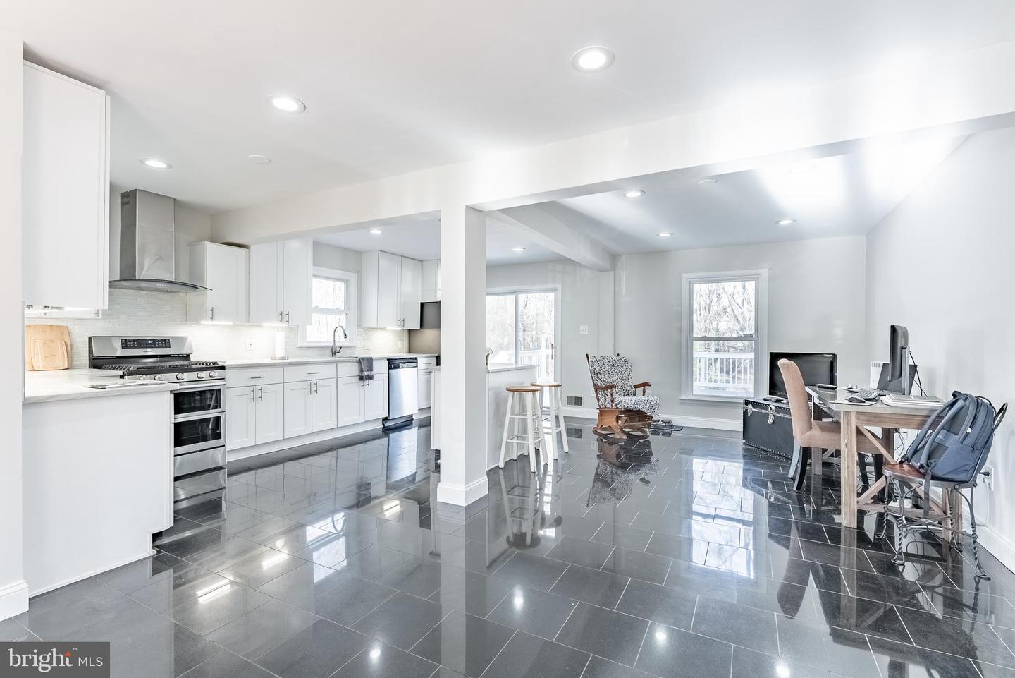 4414 GAGE RD, ALEXANDRIA, Virginia 22309, 3 Bedrooms Bedrooms, ,2 BathroomsBathrooms,Residential,For sale,4414 GAGE RD,VAFX2282260 MLS # VAFX2282260