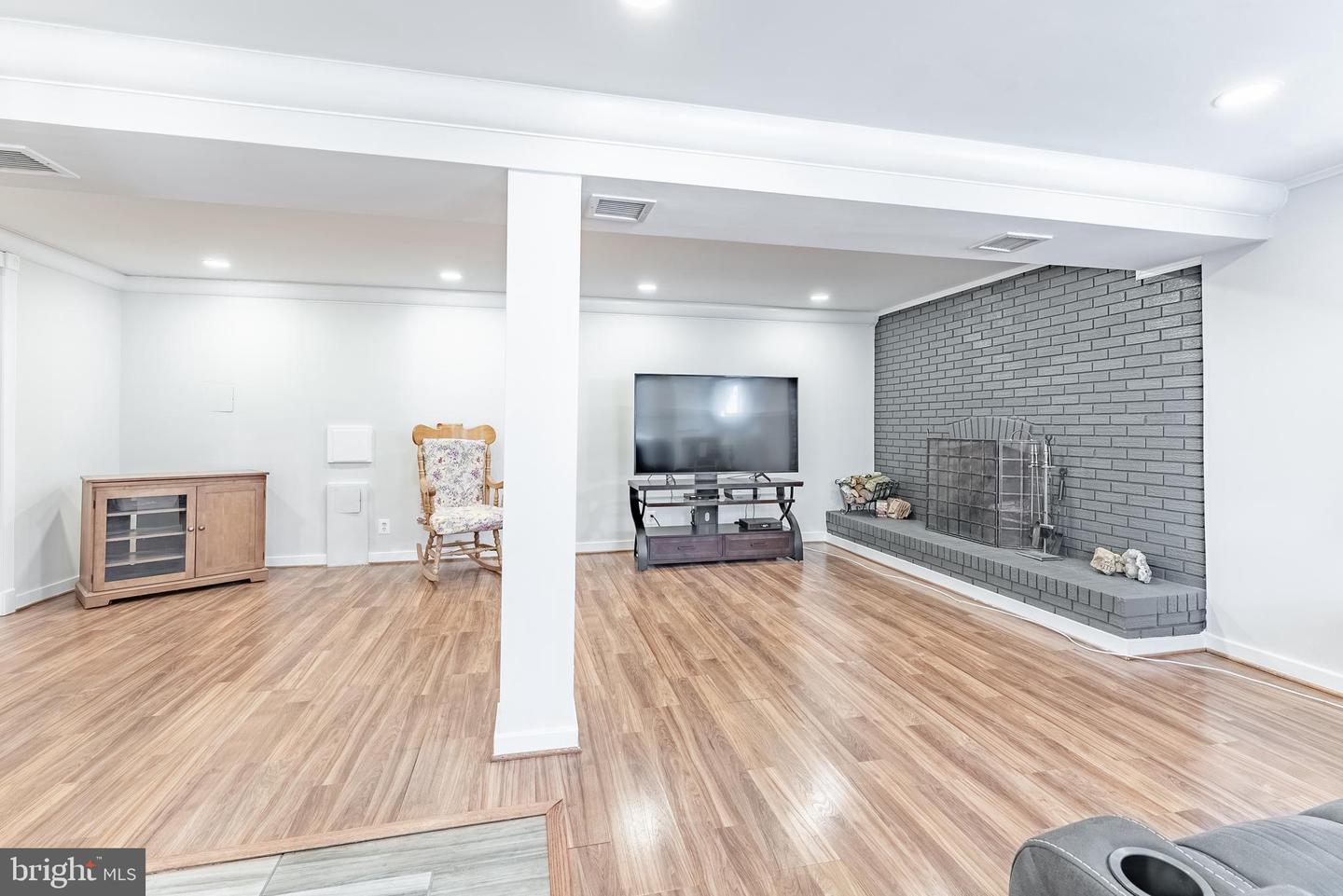 4414 GAGE RD, ALEXANDRIA, Virginia 22309, 3 Bedrooms Bedrooms, ,2 BathroomsBathrooms,Residential,For sale,4414 GAGE RD,VAFX2282260 MLS # VAFX2282260