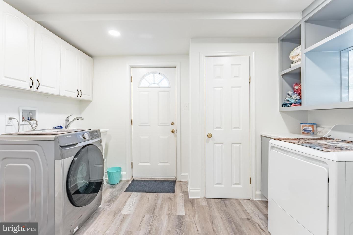 4414 GAGE RD, ALEXANDRIA, Virginia 22309, 3 Bedrooms Bedrooms, ,2 BathroomsBathrooms,Residential,For sale,4414 GAGE RD,VAFX2282260 MLS # VAFX2282260