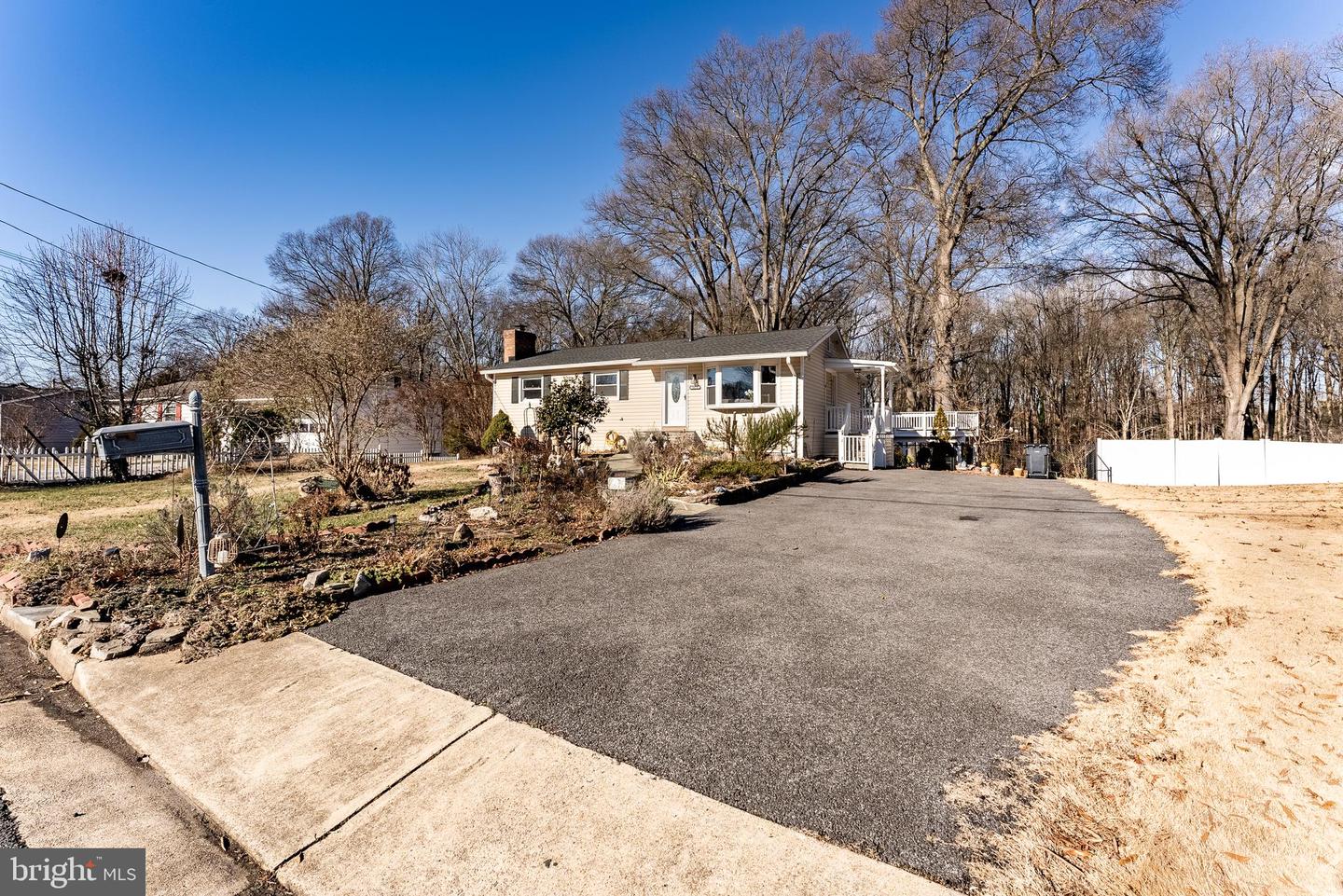 4414 GAGE RD, ALEXANDRIA, Virginia 22309, 3 Bedrooms Bedrooms, ,2 BathroomsBathrooms,Residential,For sale,4414 GAGE RD,VAFX2282260 MLS # VAFX2282260