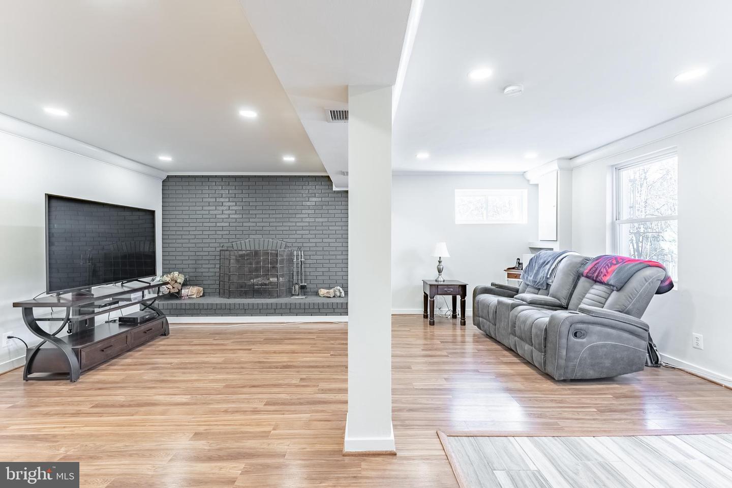 4414 GAGE RD, ALEXANDRIA, Virginia 22309, 3 Bedrooms Bedrooms, ,2 BathroomsBathrooms,Residential,For sale,4414 GAGE RD,VAFX2282260 MLS # VAFX2282260