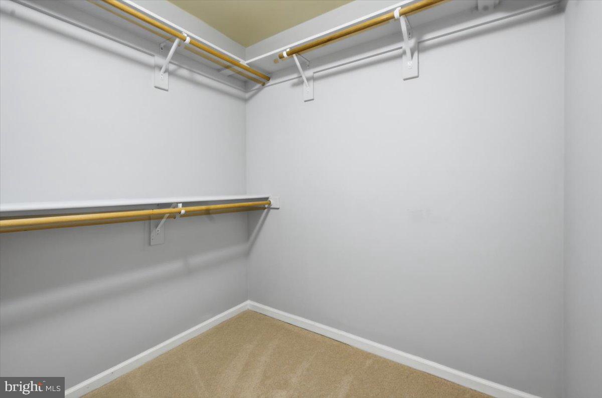 42466 REGAL WOOD, ASHBURN, Virginia 20148, 3 Bedrooms Bedrooms, ,2 BathroomsBathrooms,Residential,For sale,42466 REGAL WOOD,VALO2112292 MLS # VALO2112292