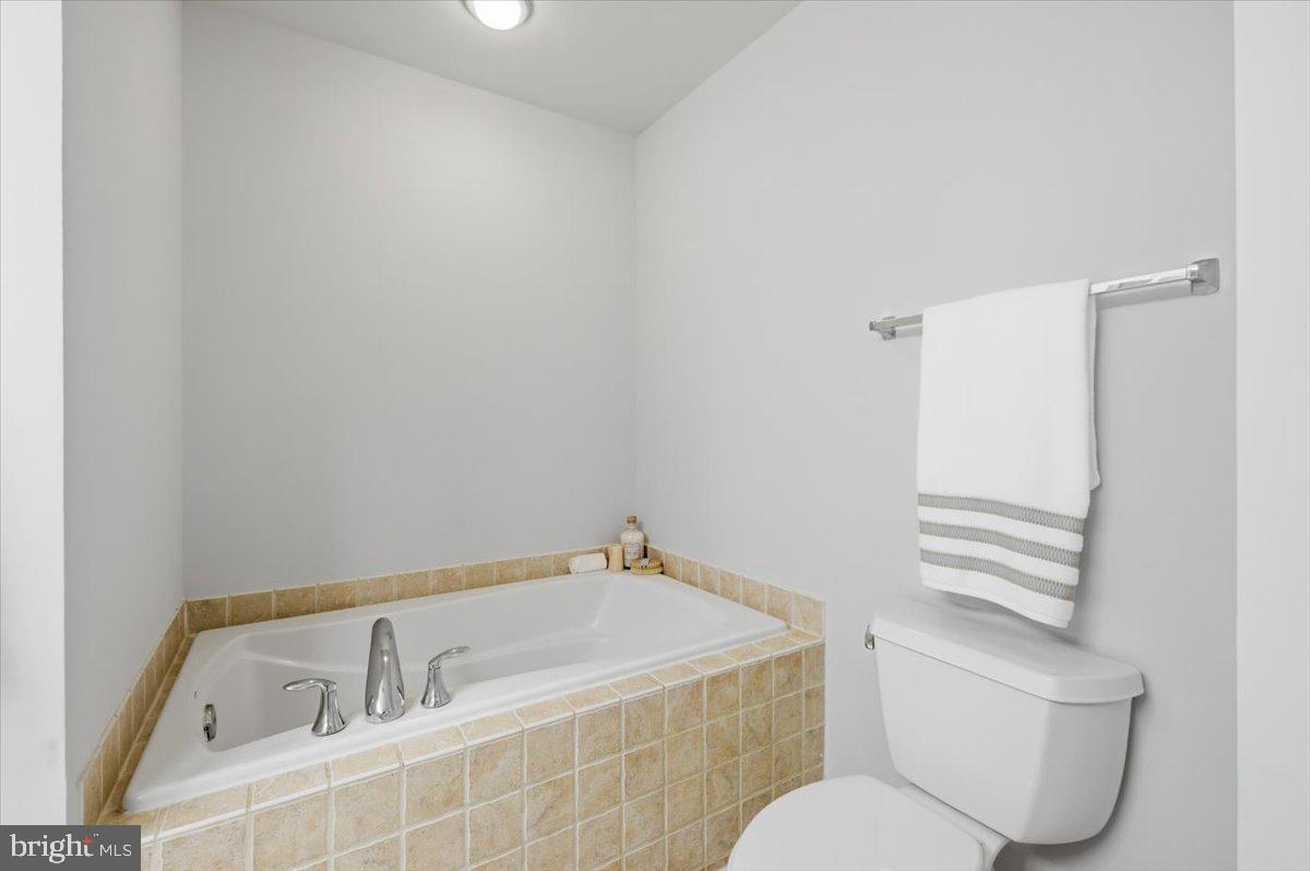 42466 REGAL WOOD, ASHBURN, Virginia 20148, 3 Bedrooms Bedrooms, ,2 BathroomsBathrooms,Residential,For sale,42466 REGAL WOOD,VALO2112292 MLS # VALO2112292