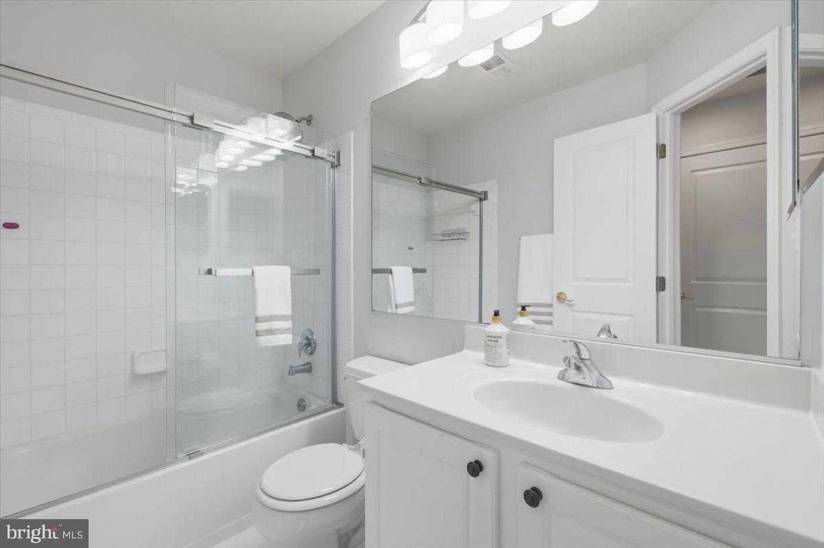 42466 REGAL WOOD, ASHBURN, Virginia 20148, 3 Bedrooms Bedrooms, ,2 BathroomsBathrooms,Residential,For sale,42466 REGAL WOOD,VALO2112292 MLS # VALO2112292