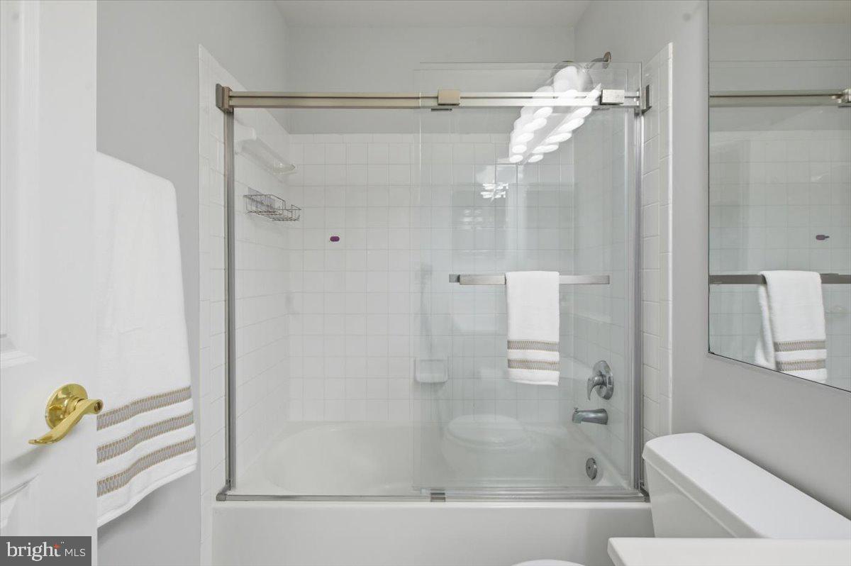 42466 REGAL WOOD, ASHBURN, Virginia 20148, 3 Bedrooms Bedrooms, ,2 BathroomsBathrooms,Residential,For sale,42466 REGAL WOOD,VALO2112292 MLS # VALO2112292