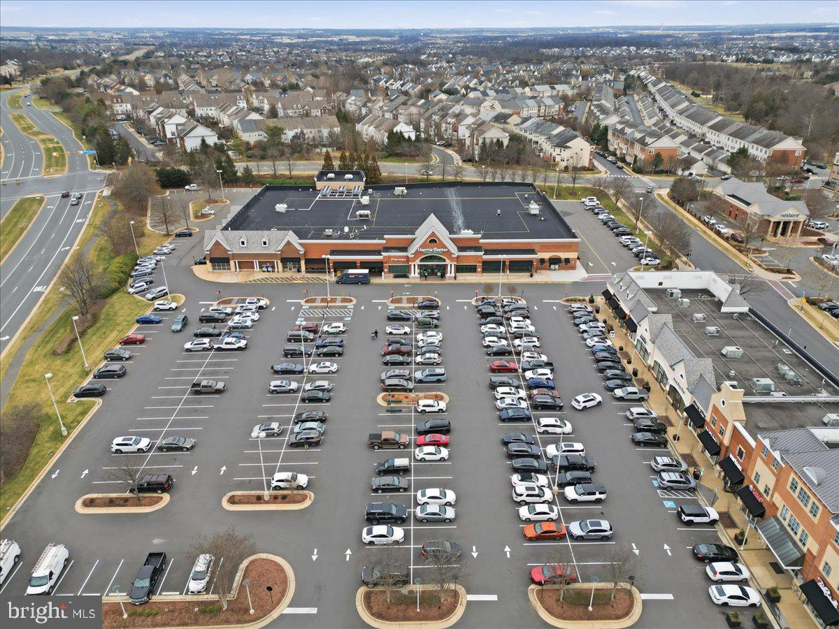 42466 REGAL WOOD, ASHBURN, Virginia 20148, 3 Bedrooms Bedrooms, ,2 BathroomsBathrooms,Residential,For sale,42466 REGAL WOOD,VALO2112292 MLS # VALO2112292