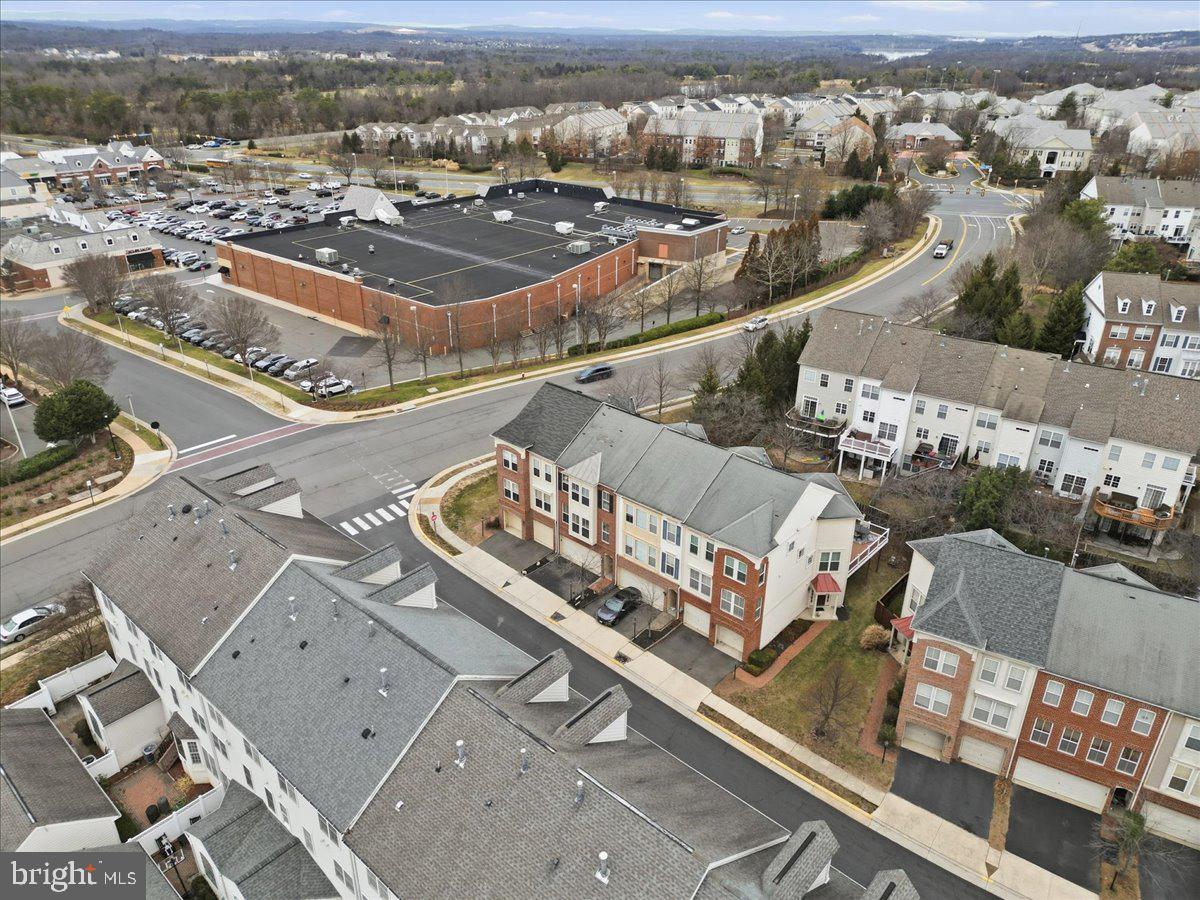 42466 REGAL WOOD, ASHBURN, Virginia 20148, 3 Bedrooms Bedrooms, ,2 BathroomsBathrooms,Residential,For sale,42466 REGAL WOOD,VALO2112292 MLS # VALO2112292