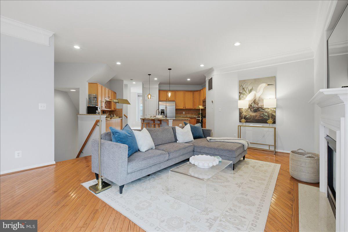 42466 REGAL WOOD, ASHBURN, Virginia 20148, 3 Bedrooms Bedrooms, ,2 BathroomsBathrooms,Residential,For sale,42466 REGAL WOOD,VALO2112292 MLS # VALO2112292