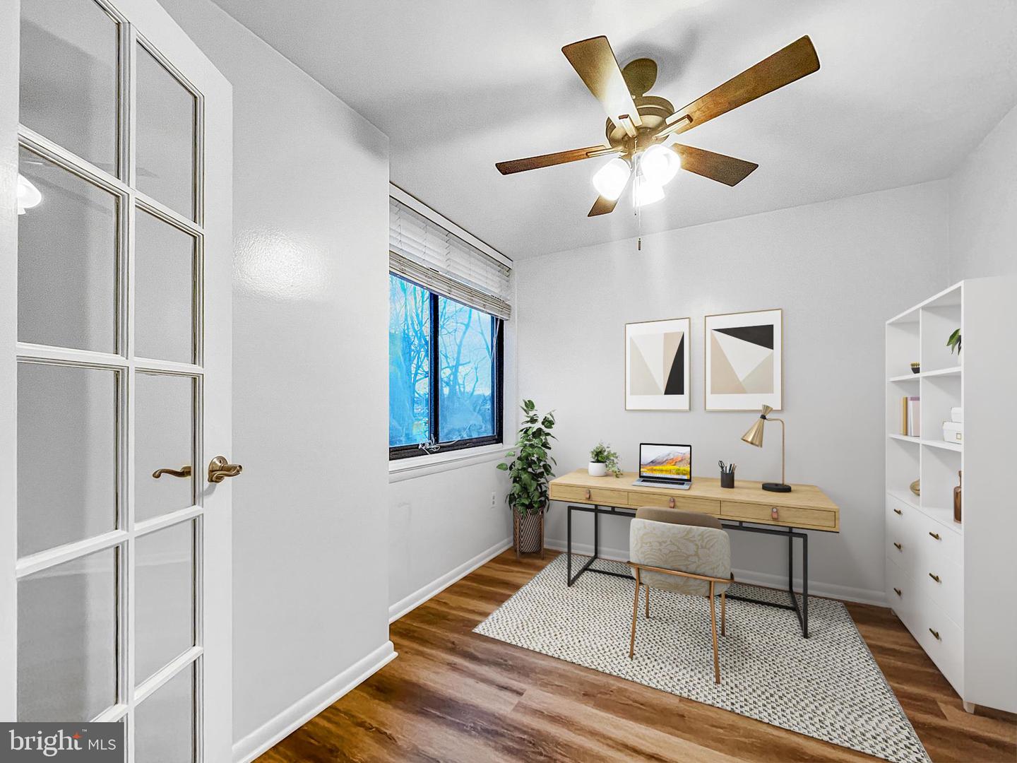 4390 LORCOM LN #512, ARLINGTON, Virginia 22207, 1 Bedroom Bedrooms, 6 Rooms Rooms,1 BathroomBathrooms,Residential,For sale,4390 LORCOM LN #512,VAAR2066862 MLS # VAAR2066862