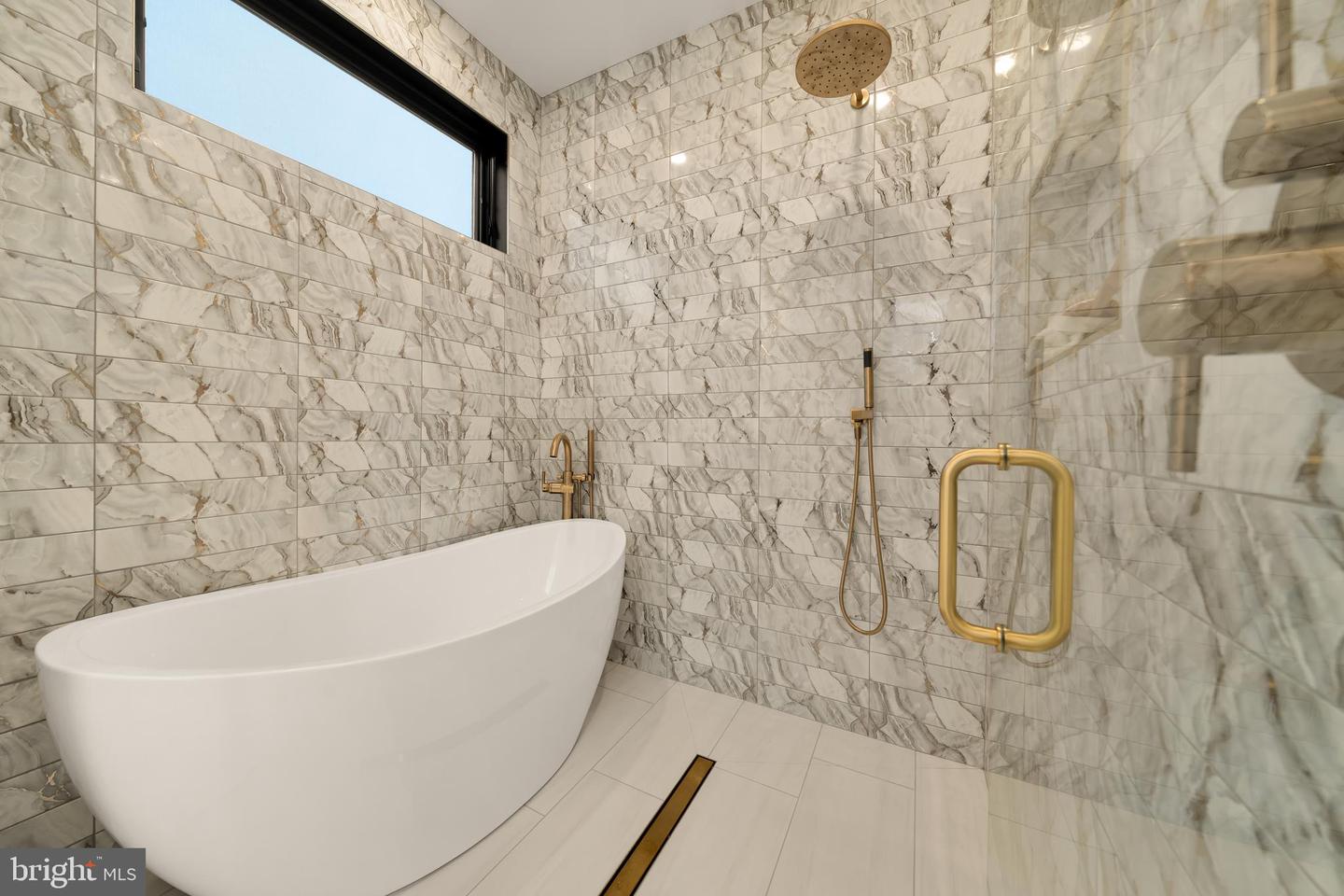 507 S ADAMS ST, ARLINGTON, Virginia 22204, 5 Bedrooms Bedrooms, ,5 BathroomsBathrooms,Residential,For sale,507 S ADAMS ST,VAAR2066904 MLS # VAAR2066904