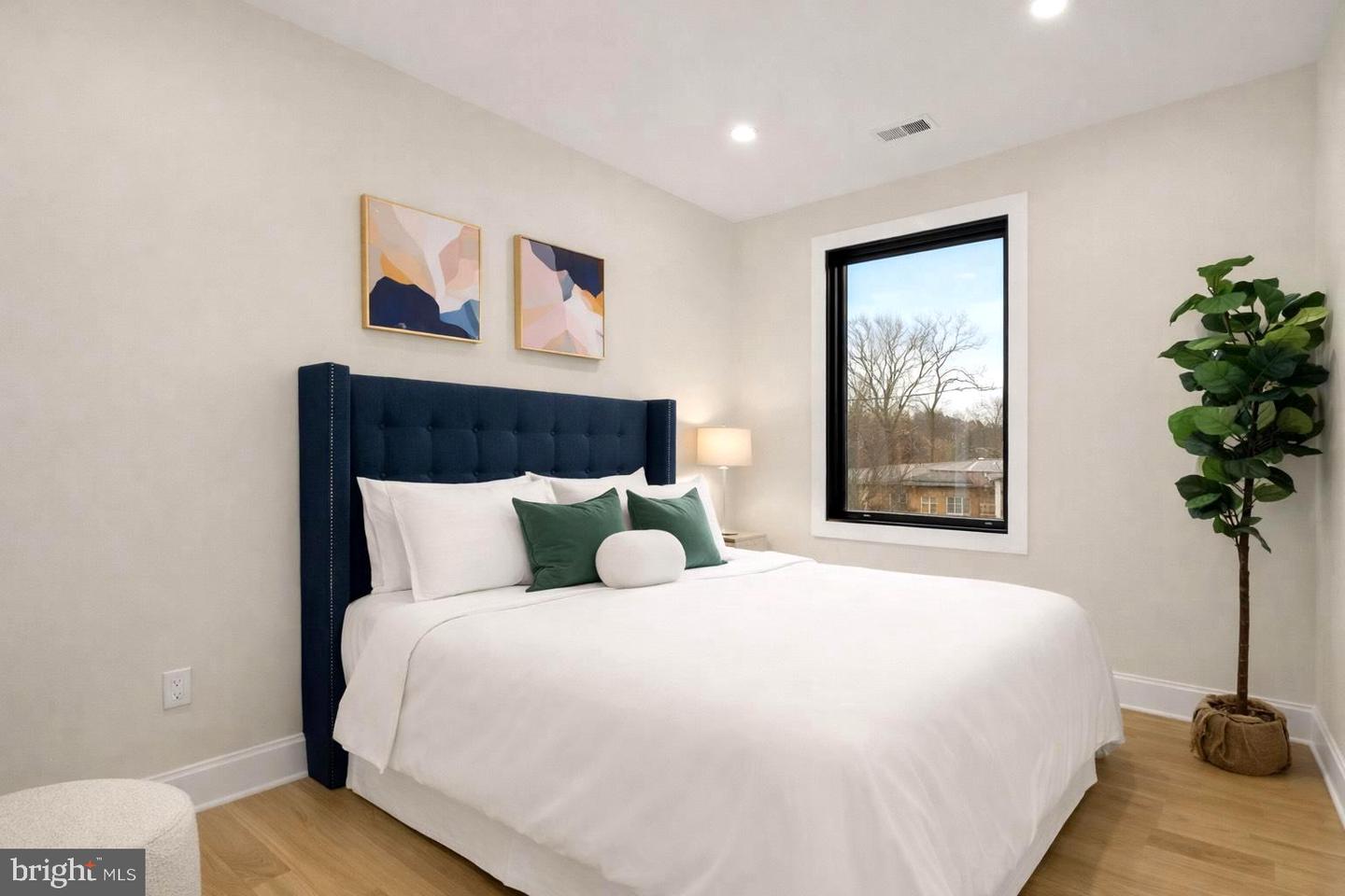 507 S ADAMS ST, ARLINGTON, Virginia 22204, 5 Bedrooms Bedrooms, ,5 BathroomsBathrooms,Residential,For sale,507 S ADAMS ST,VAAR2066904 MLS # VAAR2066904