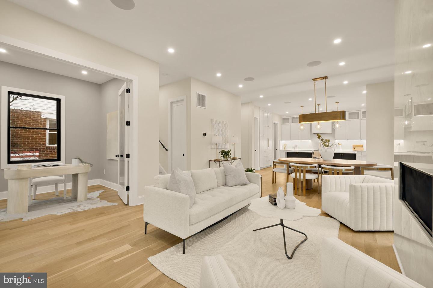 507 S ADAMS ST, ARLINGTON, Virginia 22204, 5 Bedrooms Bedrooms, ,5 BathroomsBathrooms,Residential,For sale,507 S ADAMS ST,VAAR2066904 MLS # VAAR2066904