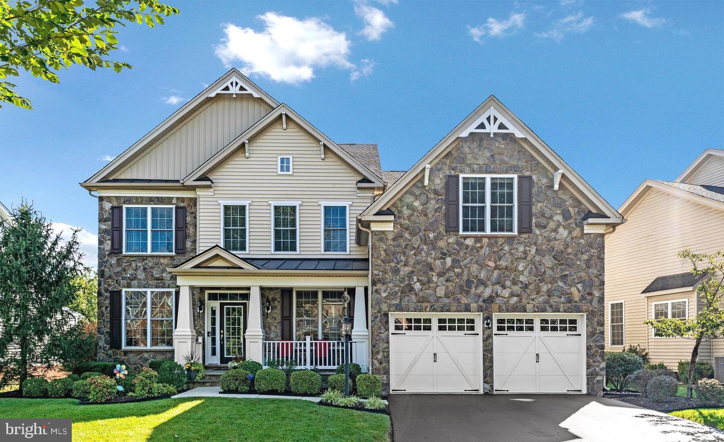 24282 MISTY DEW PL, ALDIE, Virginia 20105, 4 Bedrooms Bedrooms, ,4 BathroomsBathrooms,Residential,For sale,24282 MISTY DEW PL,VALO2112356 MLS # VALO2112356