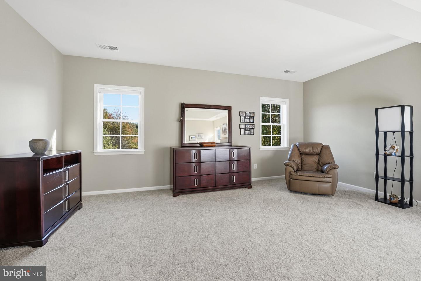 24282 MISTY DEW PL, ALDIE, Virginia 20105, 4 Bedrooms Bedrooms, ,4 BathroomsBathrooms,Residential,For sale,24282 MISTY DEW PL,VALO2112356 MLS # VALO2112356