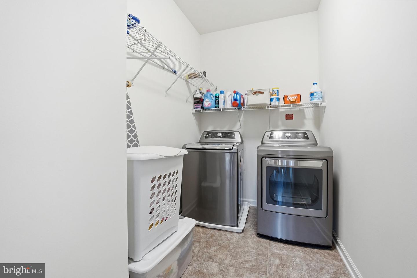 24282 MISTY DEW PL, ALDIE, Virginia 20105, 4 Bedrooms Bedrooms, ,4 BathroomsBathrooms,Residential,For sale,24282 MISTY DEW PL,VALO2112356 MLS # VALO2112356