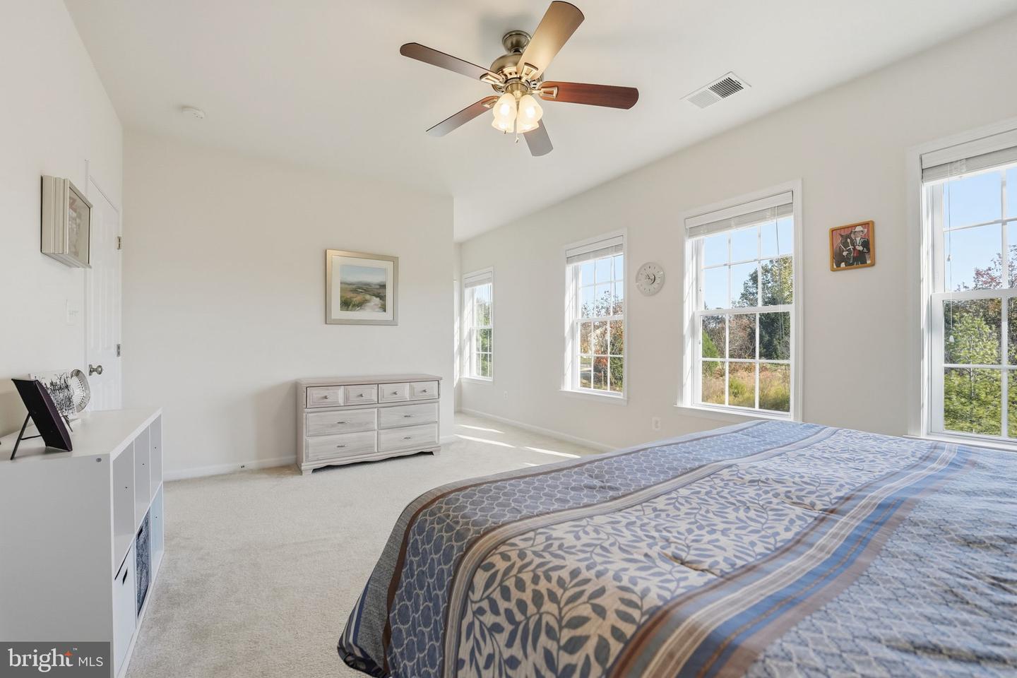 24282 MISTY DEW PL, ALDIE, Virginia 20105, 4 Bedrooms Bedrooms, ,4 BathroomsBathrooms,Residential,For sale,24282 MISTY DEW PL,VALO2112356 MLS # VALO2112356