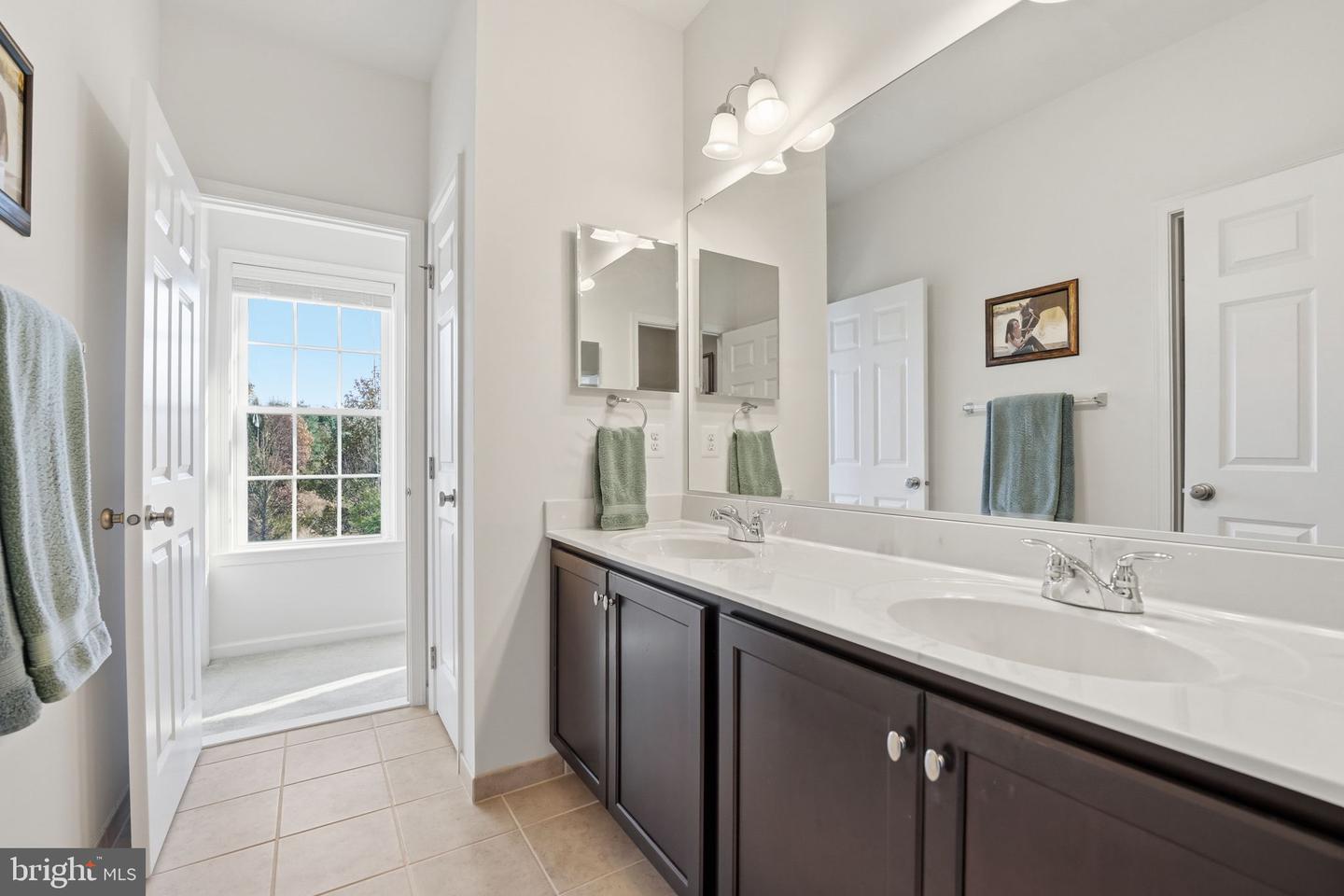 24282 MISTY DEW PL, ALDIE, Virginia 20105, 4 Bedrooms Bedrooms, ,4 BathroomsBathrooms,Residential,For sale,24282 MISTY DEW PL,VALO2112356 MLS # VALO2112356