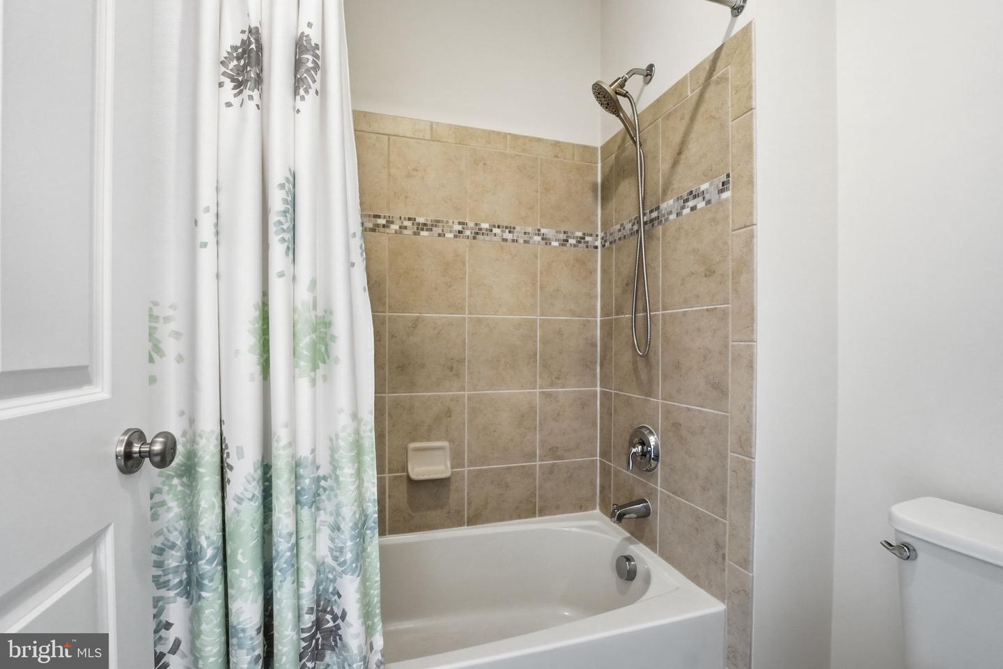 24282 MISTY DEW PL, ALDIE, Virginia 20105, 4 Bedrooms Bedrooms, ,4 BathroomsBathrooms,Residential,For sale,24282 MISTY DEW PL,VALO2112356 MLS # VALO2112356