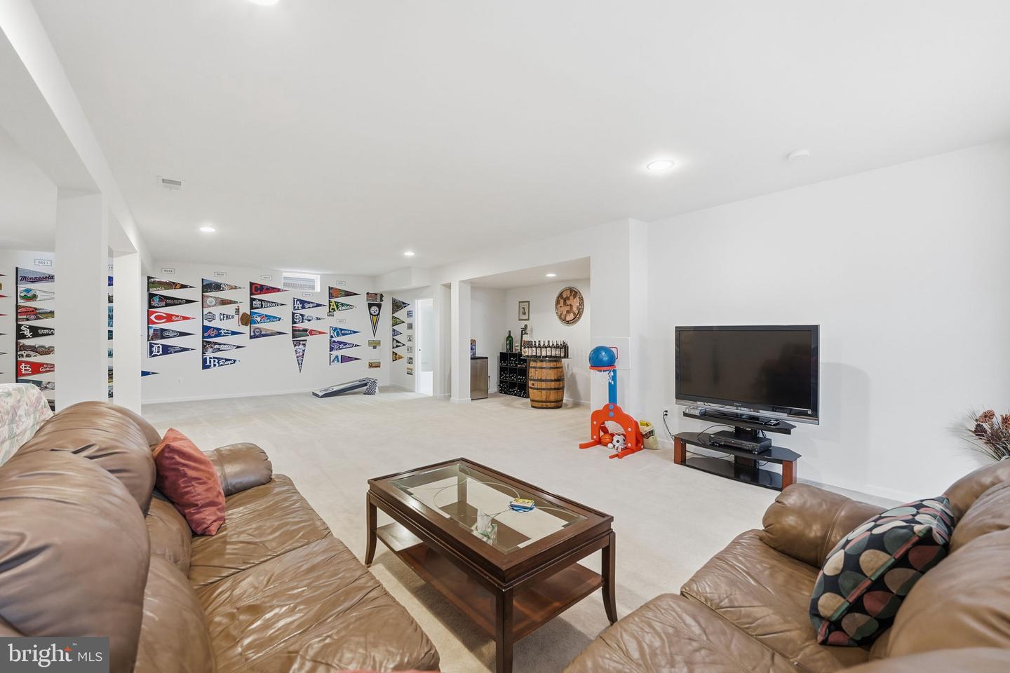 24282 MISTY DEW PL, ALDIE, Virginia 20105, 4 Bedrooms Bedrooms, ,4 BathroomsBathrooms,Residential,For sale,24282 MISTY DEW PL,VALO2112356 MLS # VALO2112356