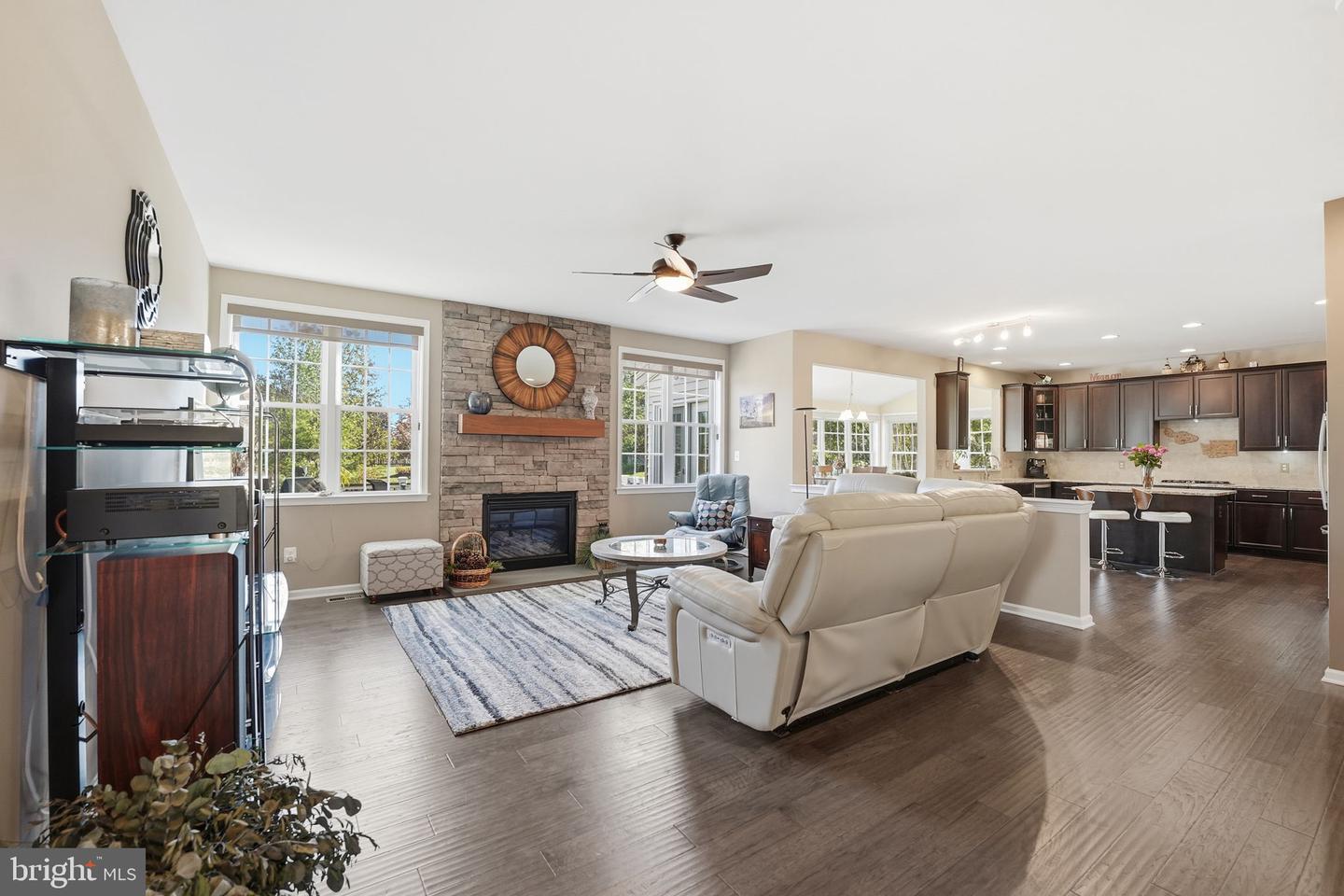 24282 MISTY DEW PL, ALDIE, Virginia 20105, 4 Bedrooms Bedrooms, ,4 BathroomsBathrooms,Residential,For sale,24282 MISTY DEW PL,VALO2112356 MLS # VALO2112356