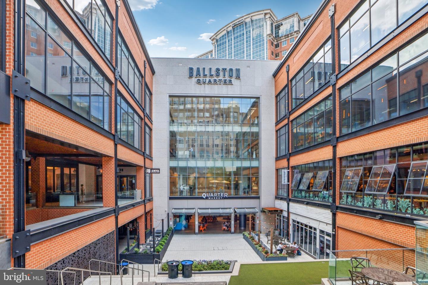 880 N POLLARD ST #705, ARLINGTON, Virginia 22203, 2 Bedrooms Bedrooms, ,2 BathroomsBathrooms,Residential,For sale,880 N POLLARD ST #705,VAAR2066916 MLS # VAAR2066916