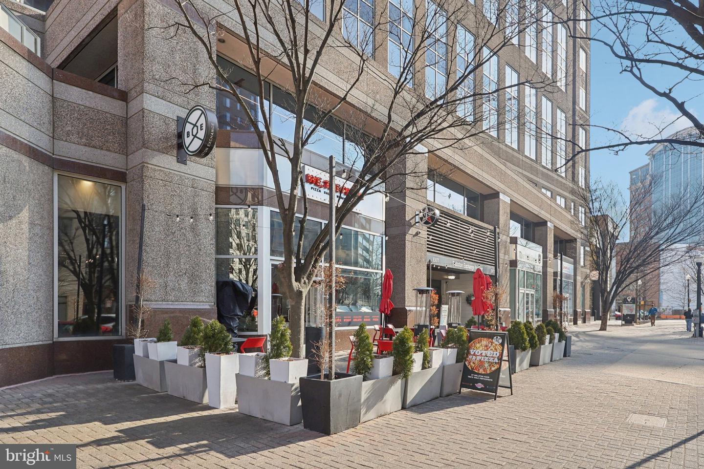 880 N POLLARD ST #705, ARLINGTON, Virginia 22203, 2 Bedrooms Bedrooms, ,2 BathroomsBathrooms,Residential,For sale,880 N POLLARD ST #705,VAAR2066916 MLS # VAAR2066916