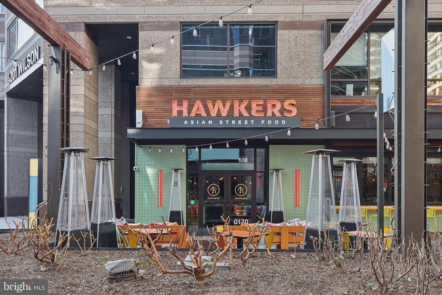 880 N POLLARD ST #705, ARLINGTON, Virginia 22203, 2 Bedrooms Bedrooms, ,2 BathroomsBathrooms,Residential,For sale,880 N POLLARD ST #705,VAAR2066916 MLS # VAAR2066916