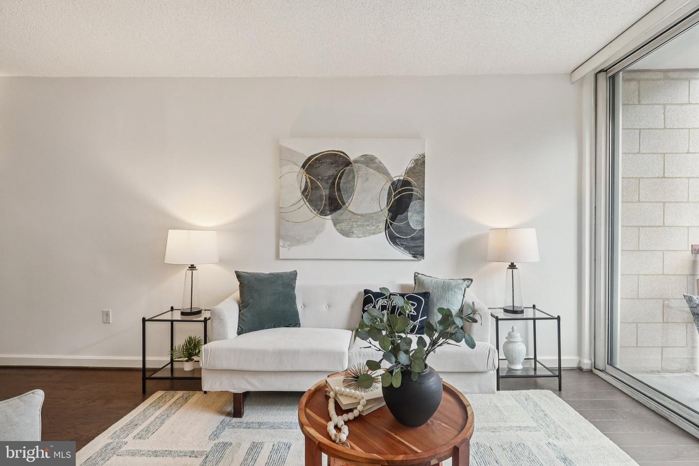 880 N POLLARD ST #705, ARLINGTON, Virginia 22203, 2 Bedrooms Bedrooms, ,2 BathroomsBathrooms,Residential,For sale,880 N POLLARD ST #705,VAAR2066916 MLS # VAAR2066916