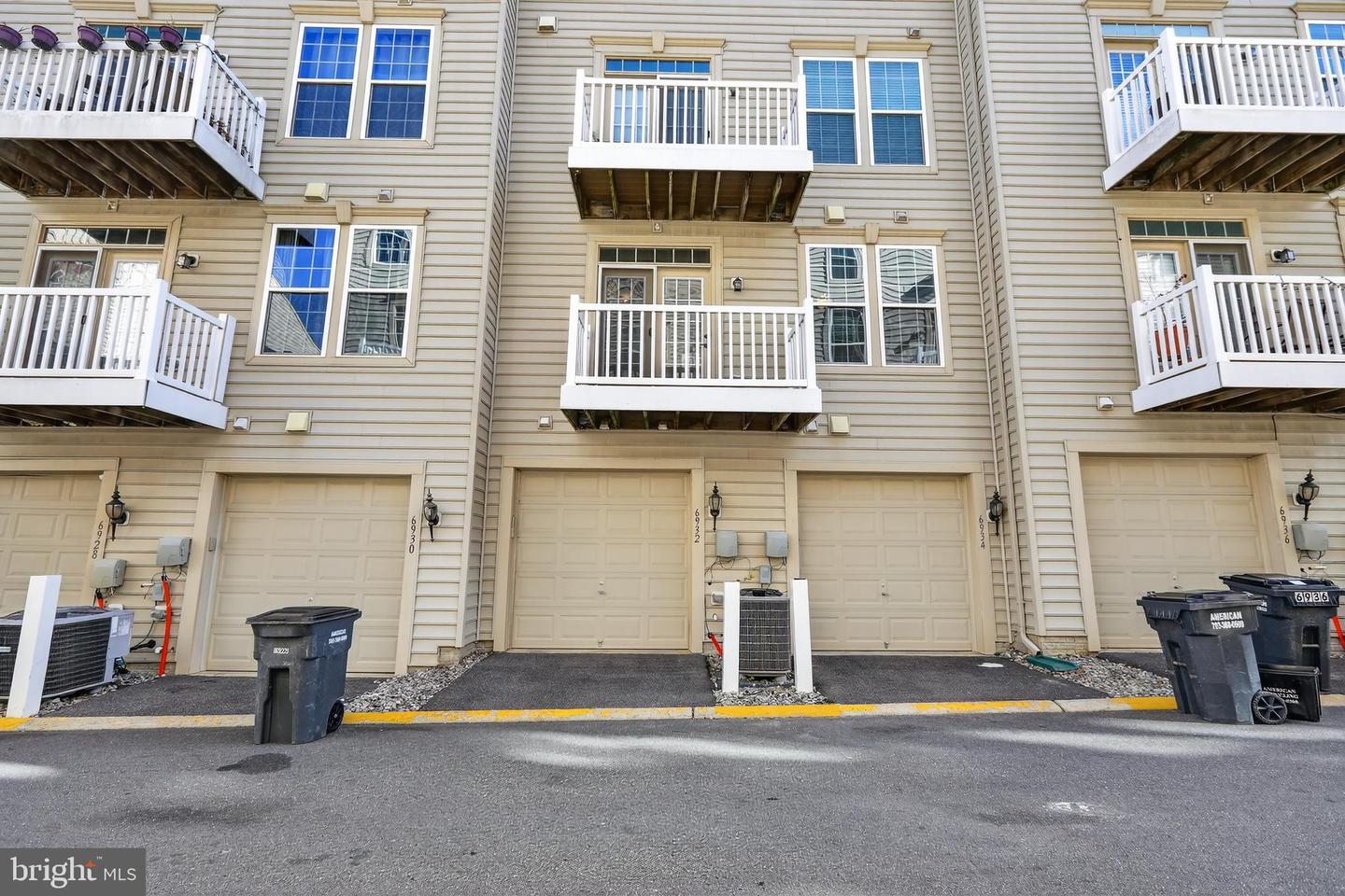 6932 KONA DR, GAINESVILLE, Virginia 20155, 3 Bedrooms Bedrooms, ,2 BathroomsBathrooms,Residential,For sale,6932 KONA DR,VAPW2109164 MLS # VAPW2109164