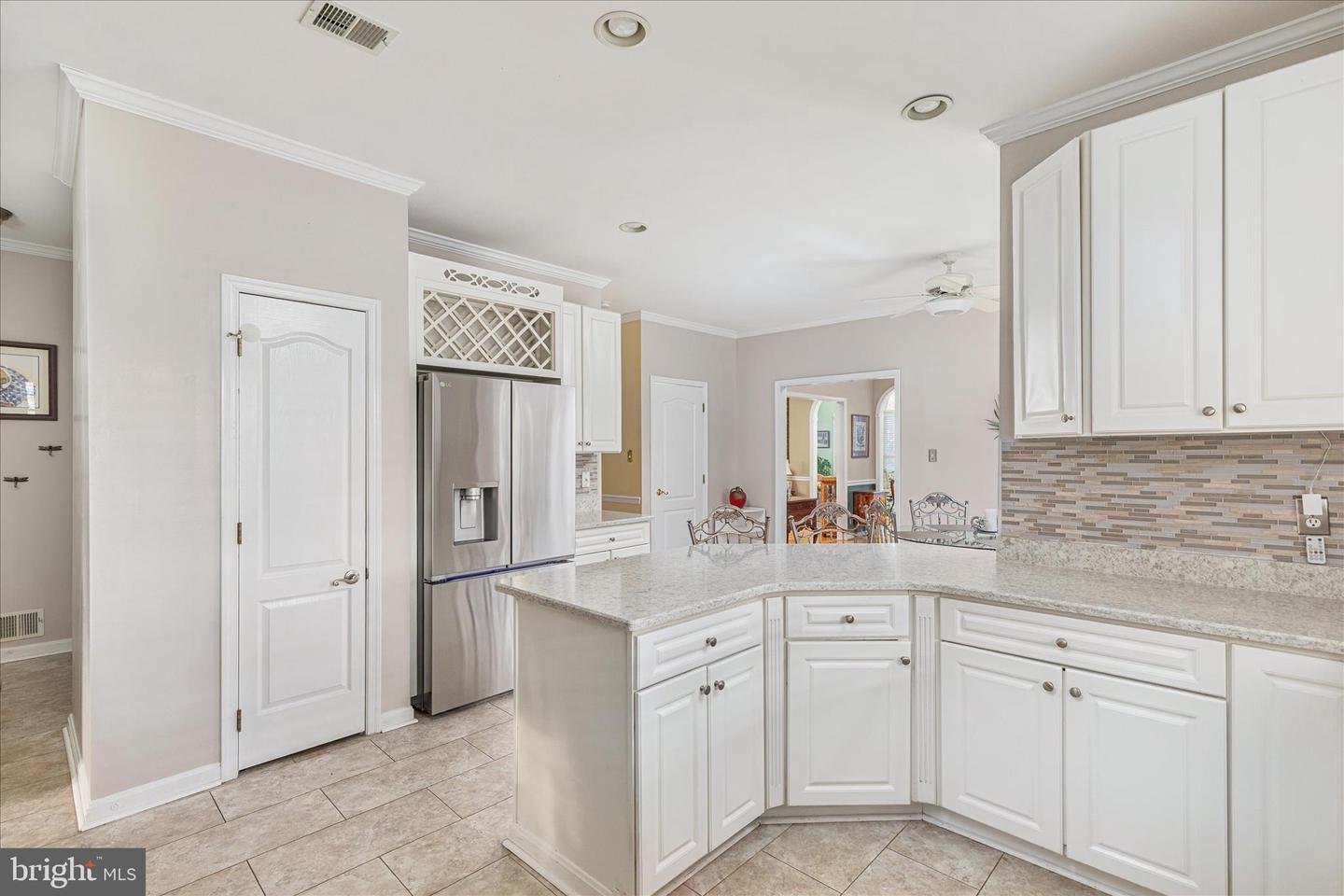 9953 CORSICA ST, VIENNA, Virginia 22181, 5 Bedrooms Bedrooms, ,3 BathroomsBathrooms,Residential,For sale,9953 CORSICA ST,VAFX2282572 MLS # VAFX2282572