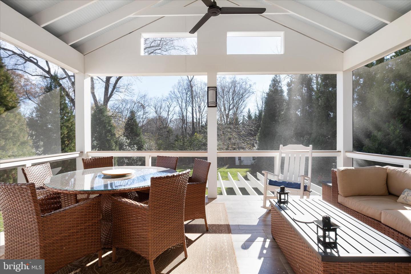 9953 CORSICA ST, VIENNA, Virginia 22181, 5 Bedrooms Bedrooms, ,3 BathroomsBathrooms,Residential,For sale,9953 CORSICA ST,VAFX2282572 MLS # VAFX2282572