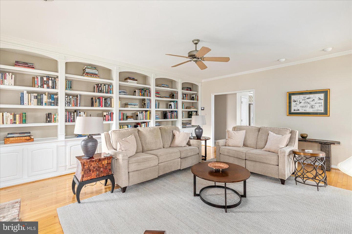 9953 CORSICA ST, VIENNA, Virginia 22181, 5 Bedrooms Bedrooms, ,3 BathroomsBathrooms,Residential,For sale,9953 CORSICA ST,VAFX2282572 MLS # VAFX2282572