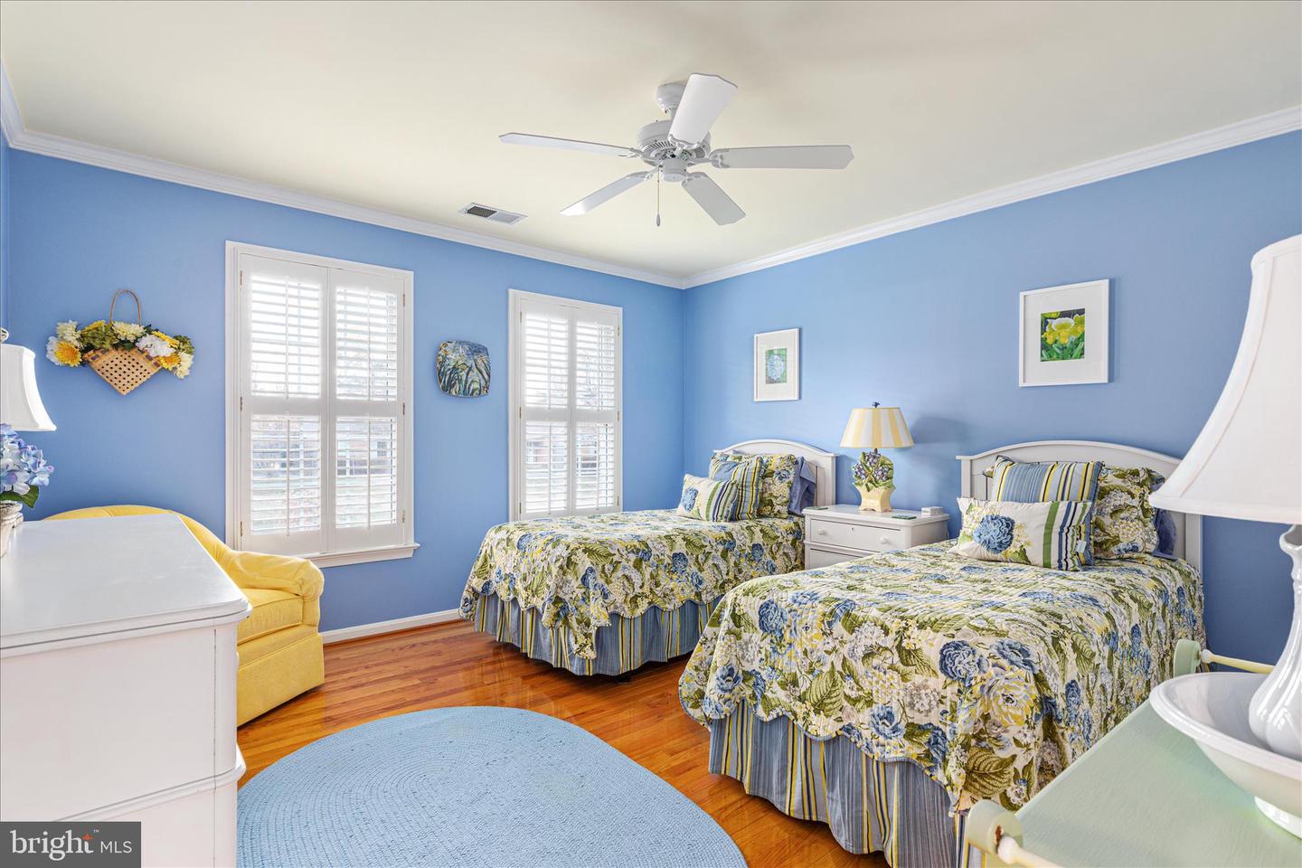 9953 CORSICA ST, VIENNA, Virginia 22181, 5 Bedrooms Bedrooms, ,3 BathroomsBathrooms,Residential,For sale,9953 CORSICA ST,VAFX2282572 MLS # VAFX2282572