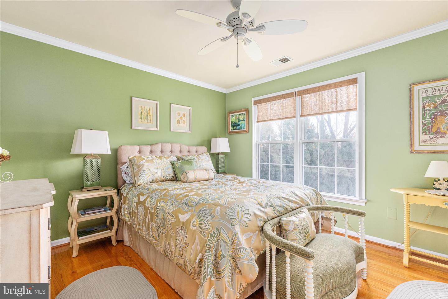 9953 CORSICA ST, VIENNA, Virginia 22181, 5 Bedrooms Bedrooms, ,3 BathroomsBathrooms,Residential,For sale,9953 CORSICA ST,VAFX2282572 MLS # VAFX2282572