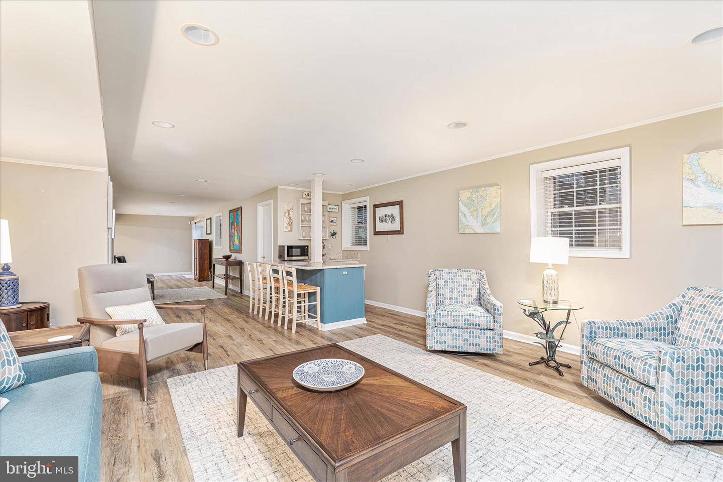 9953 CORSICA ST, VIENNA, Virginia 22181, 5 Bedrooms Bedrooms, ,3 BathroomsBathrooms,Residential,For sale,9953 CORSICA ST,VAFX2282572 MLS # VAFX2282572