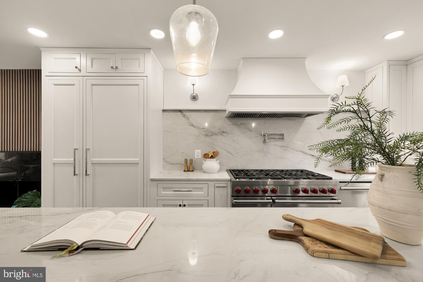 4827 SEDGWICK ST NW, WASHINGTON, District Of Columbia 20016, 6 Bedrooms Bedrooms, ,5 BathroomsBathrooms,Residential,For sale,4827 SEDGWICK ST NW,DCDC2235108 MLS # DCDC2235108