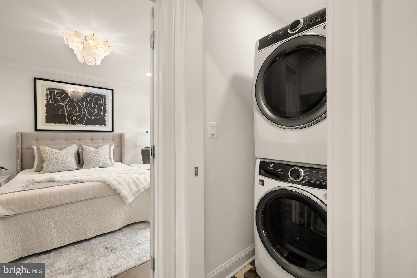 4827 SEDGWICK ST NW, WASHINGTON, District Of Columbia 20016, 6 Bedrooms Bedrooms, ,5 BathroomsBathrooms,Residential,For sale,4827 SEDGWICK ST NW,DCDC2235108 MLS # DCDC2235108