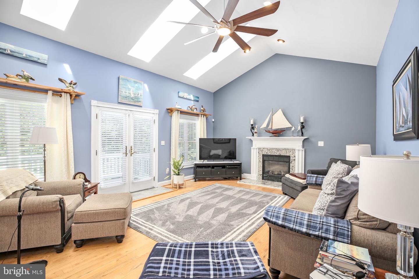 108 HUNTINGTON HILLS LN, FREDERICKSBURG, Virginia 22401, 6 Bedrooms Bedrooms, 16 Rooms Rooms,3 BathroomsBathrooms,Residential,For sale,108 HUNTINGTON HILLS LN,VAFB2009426 MLS # VAFB2009426